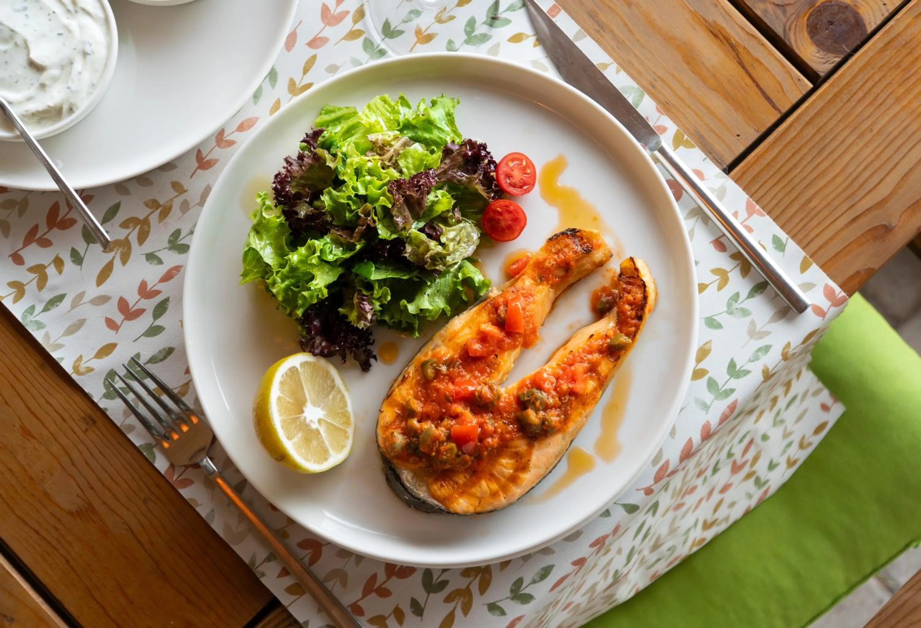 Restaurant/places to eat in Z-Villas Beach Hotel