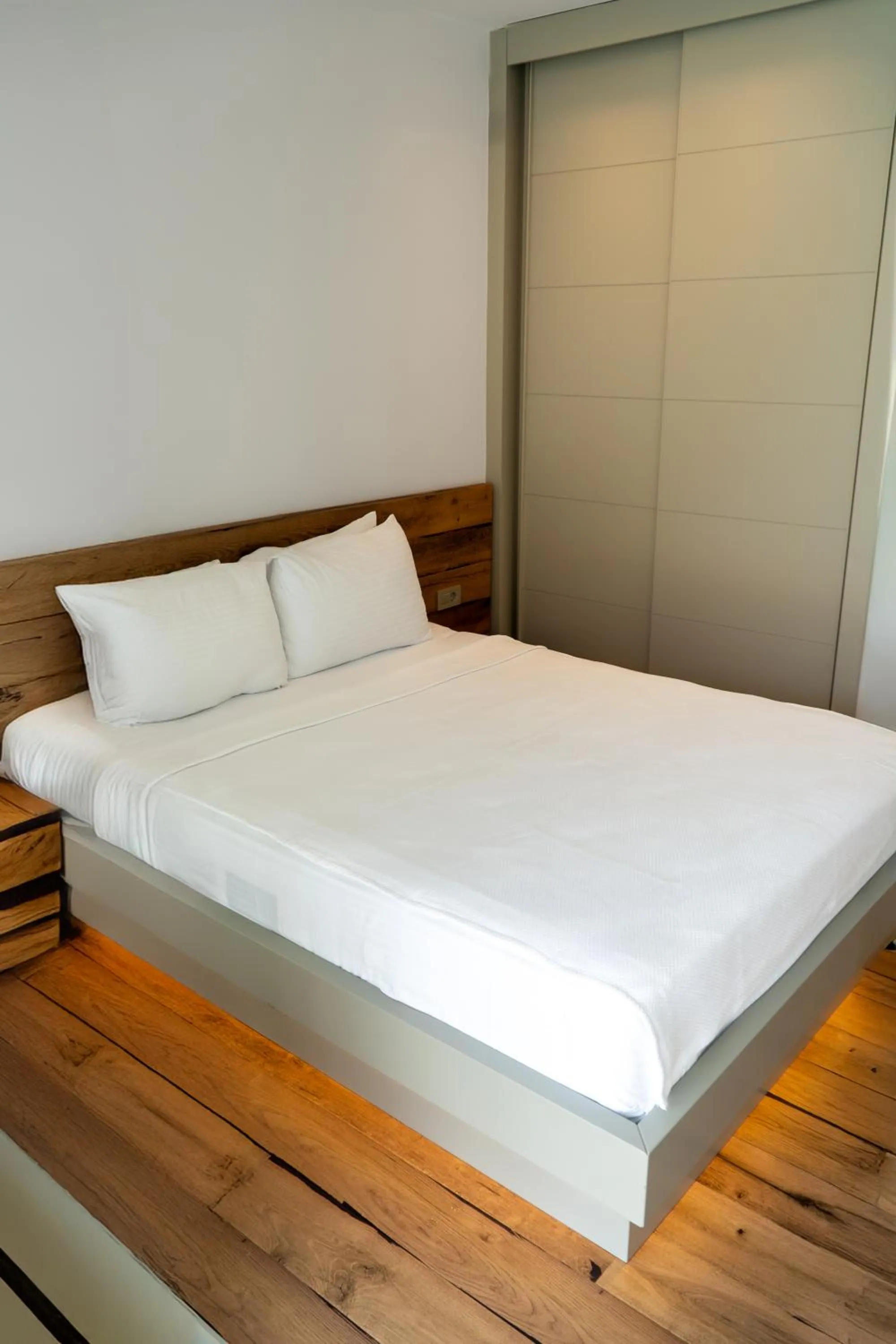 Bed in Z-Villas Beach Hotel