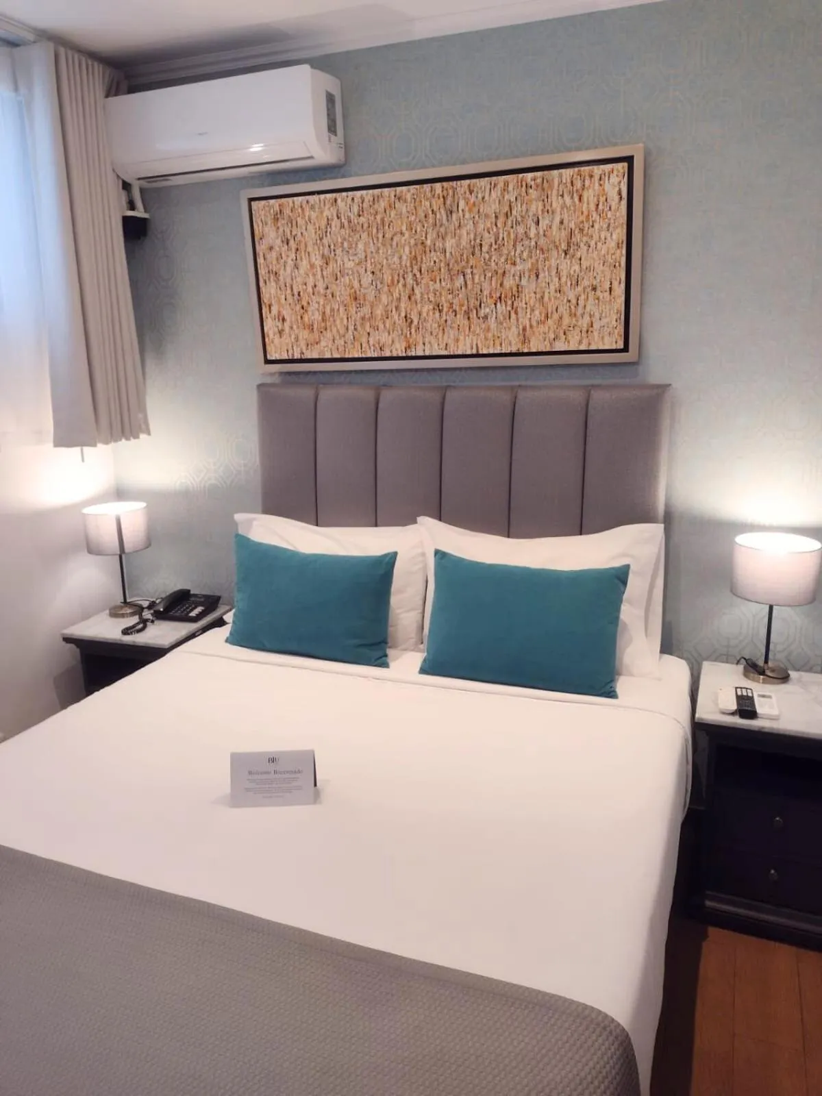 Bedroom, Bed in Blu Hotel Boutique