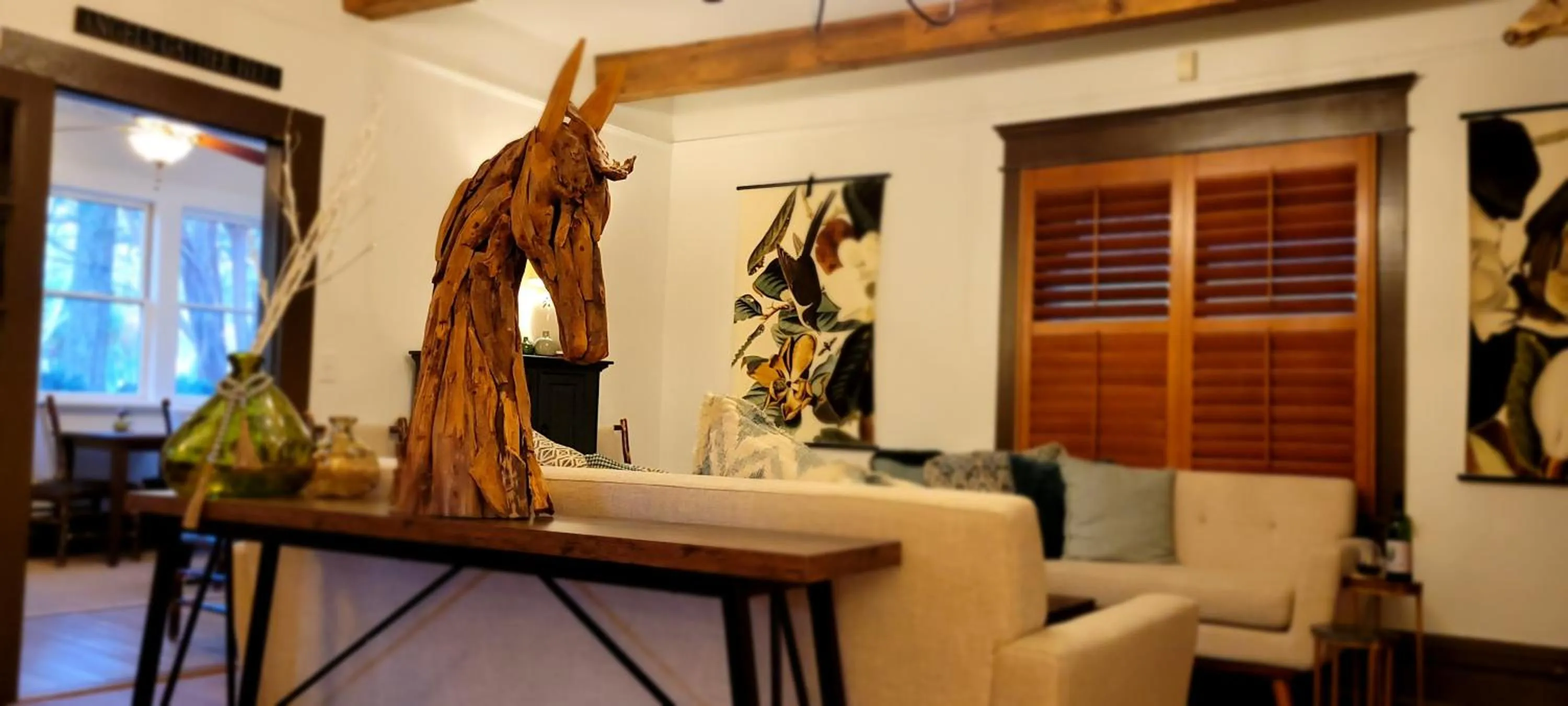 Decorative detail in Beechwood Inn