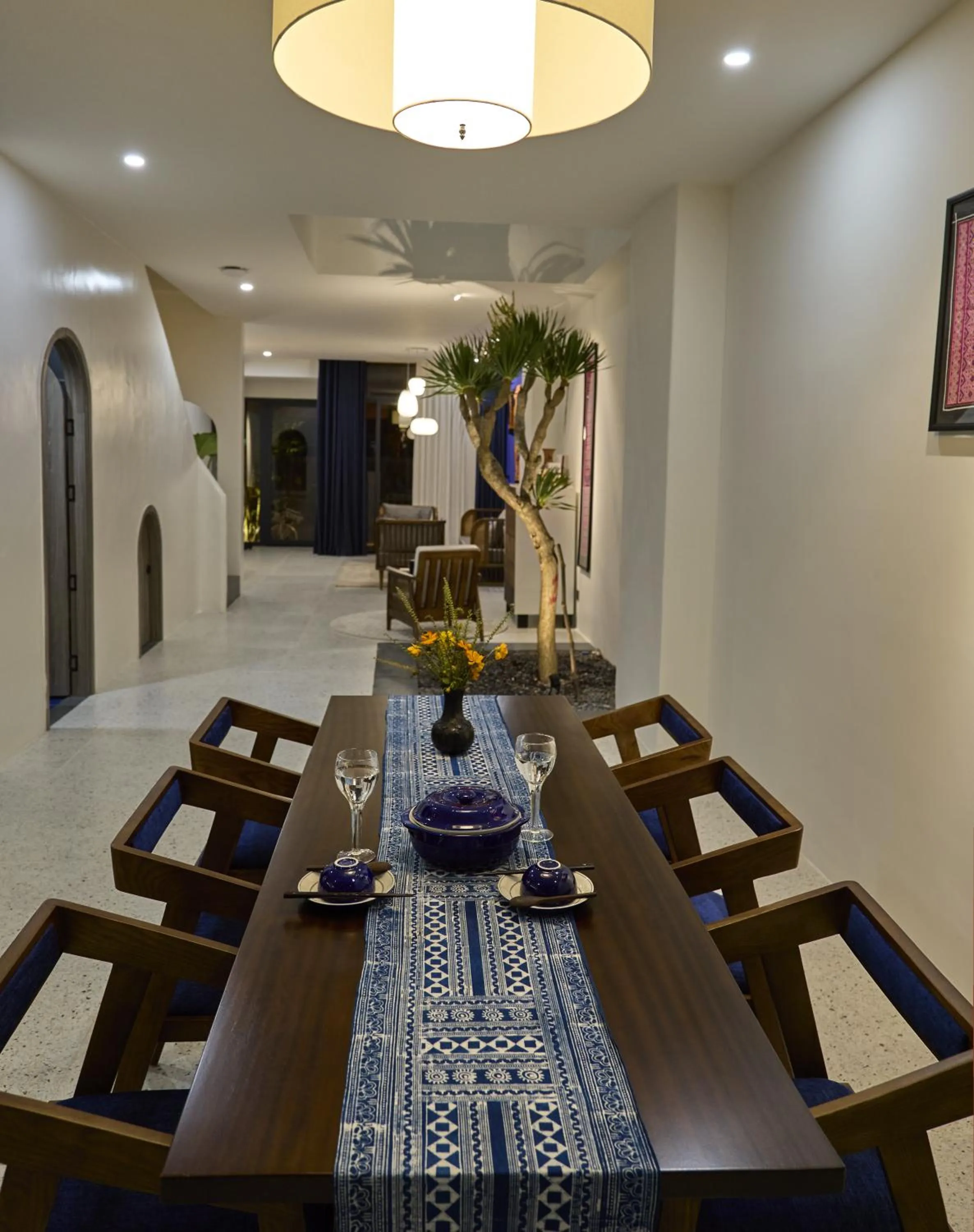 Dining area in The Coffee City - Healing & Retreats