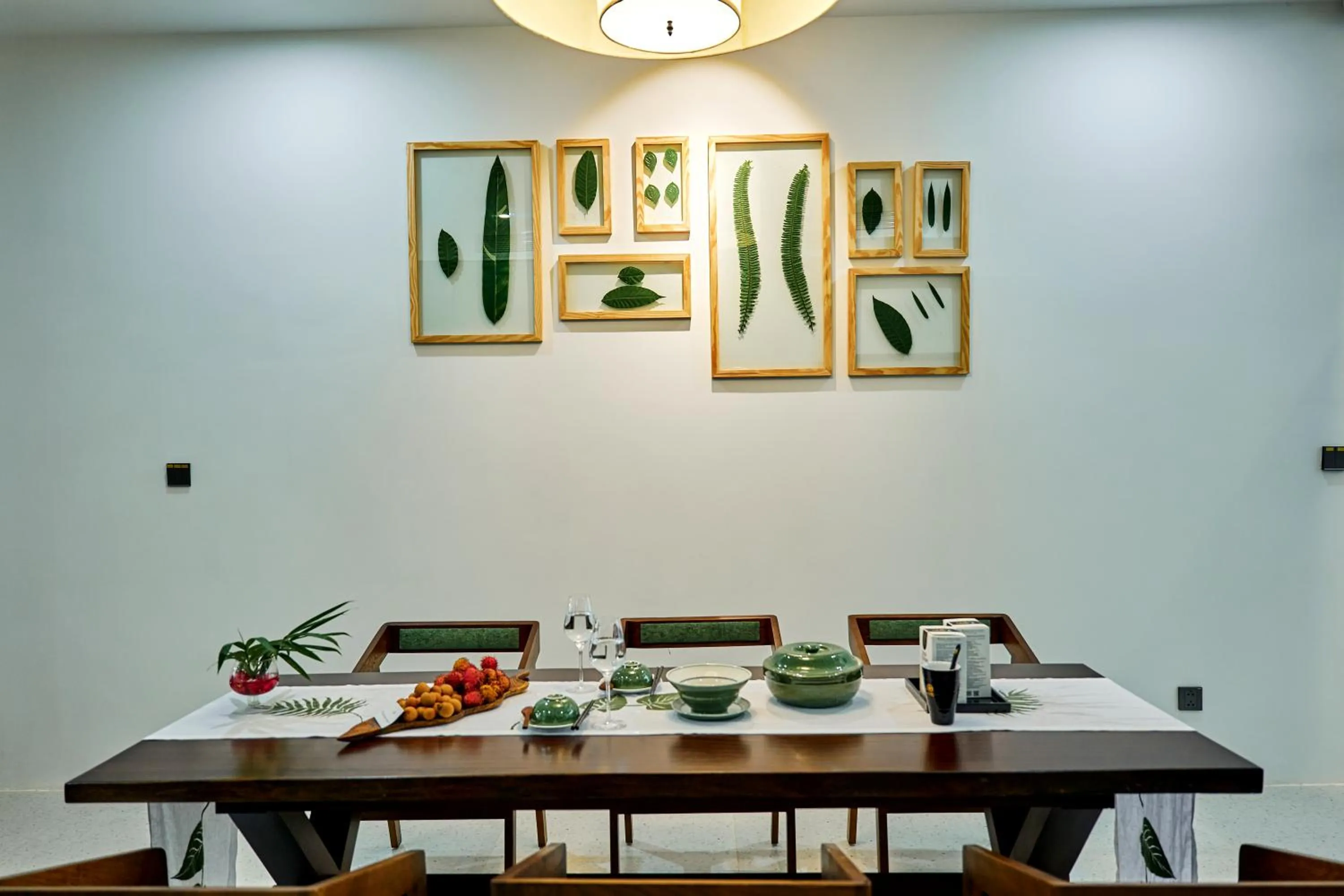 Dining area in The Coffee City - Healing & Retreats