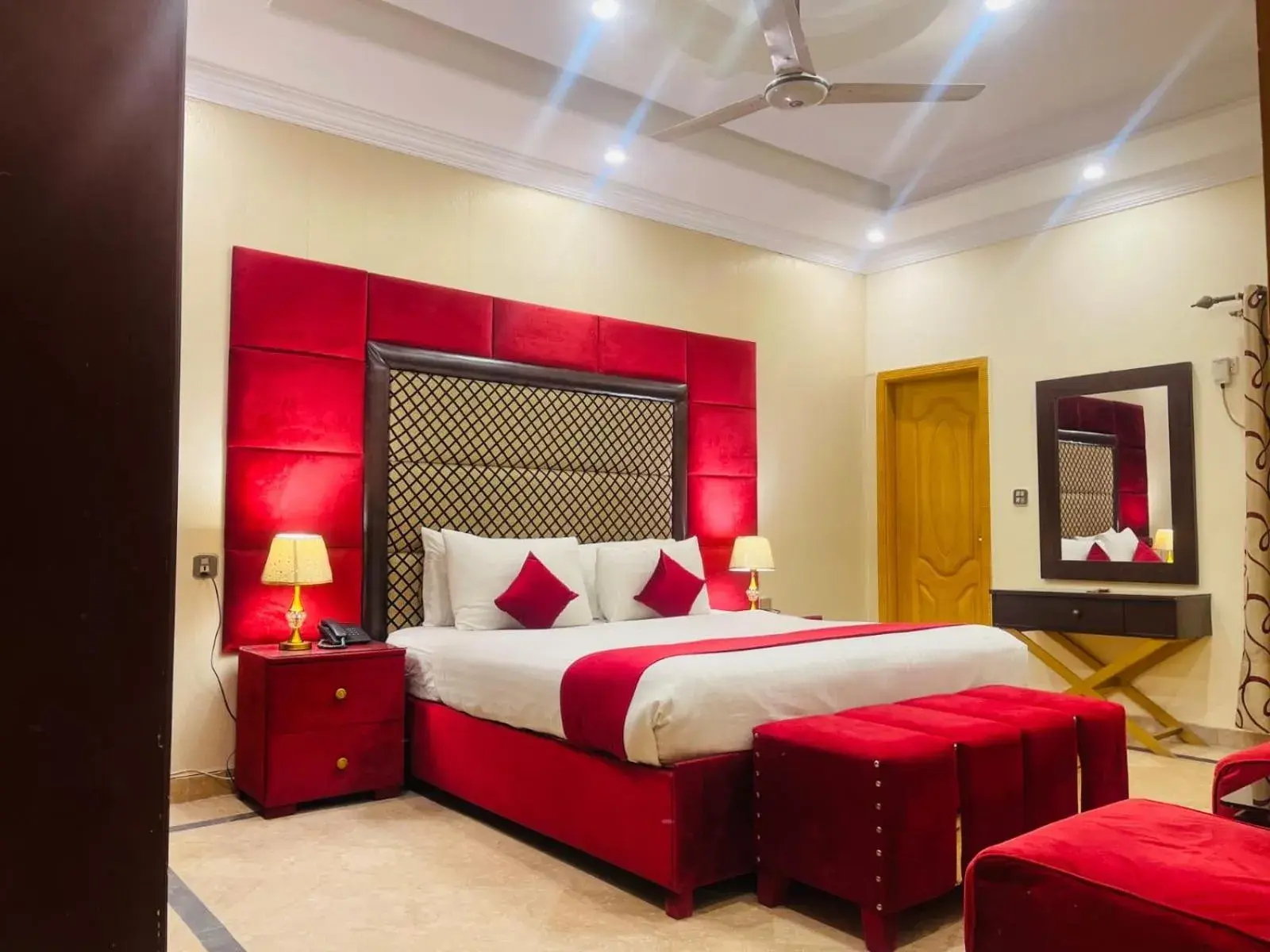 Infinity Hotel Infinity Hotel