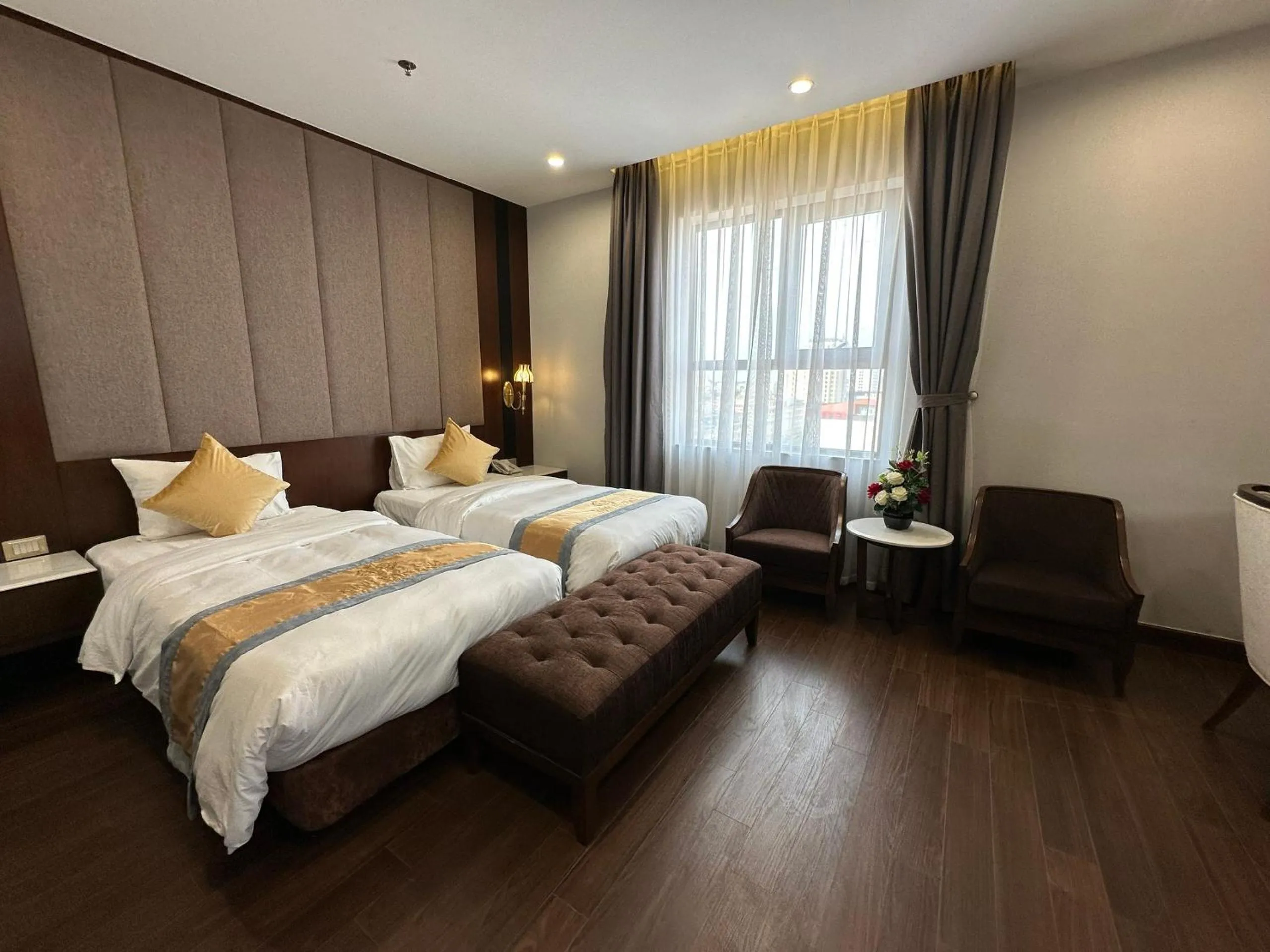 Bed in Kinh Bắc Palace Hotel