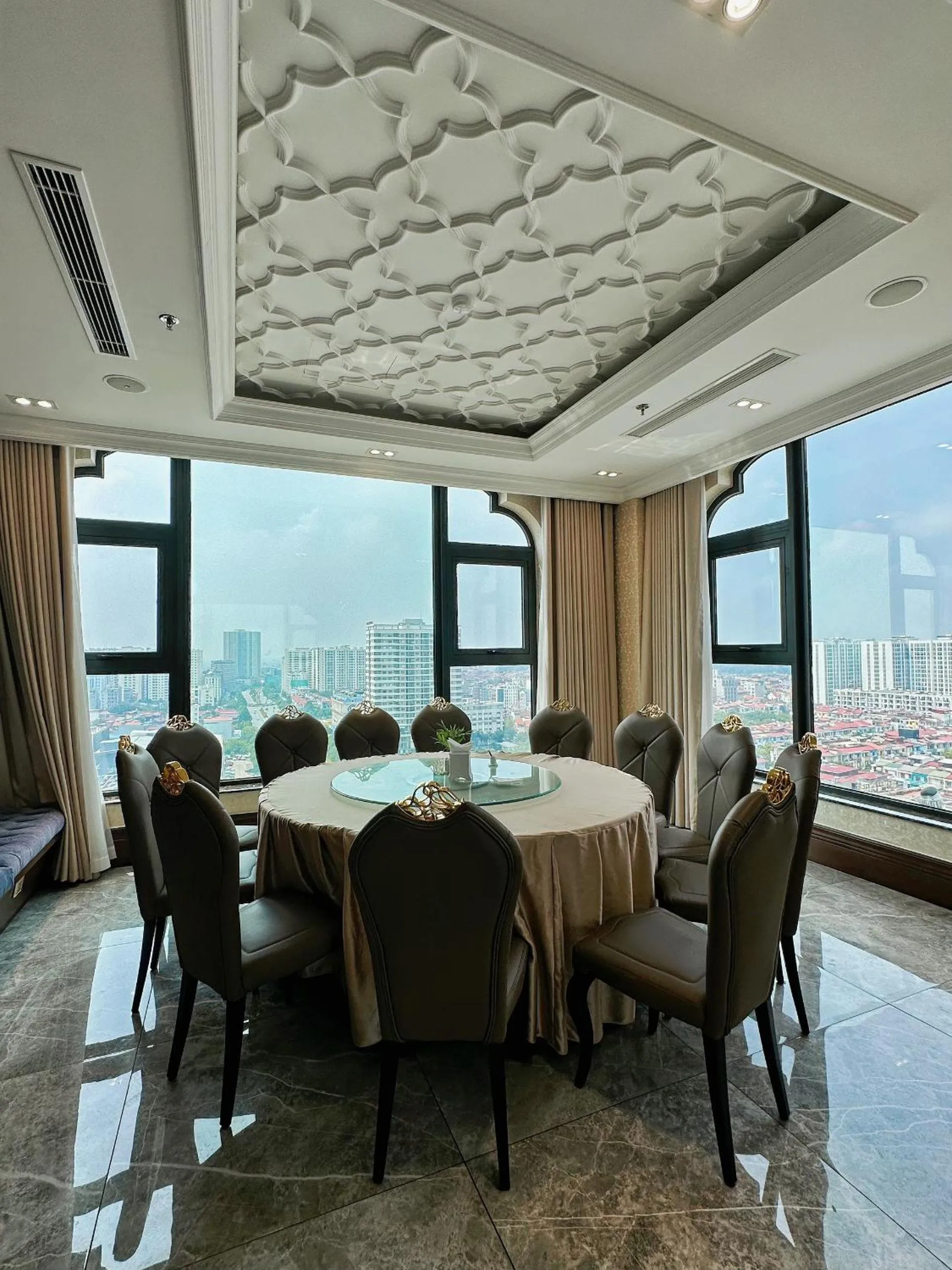 Kinh Bắc Palace Hotel