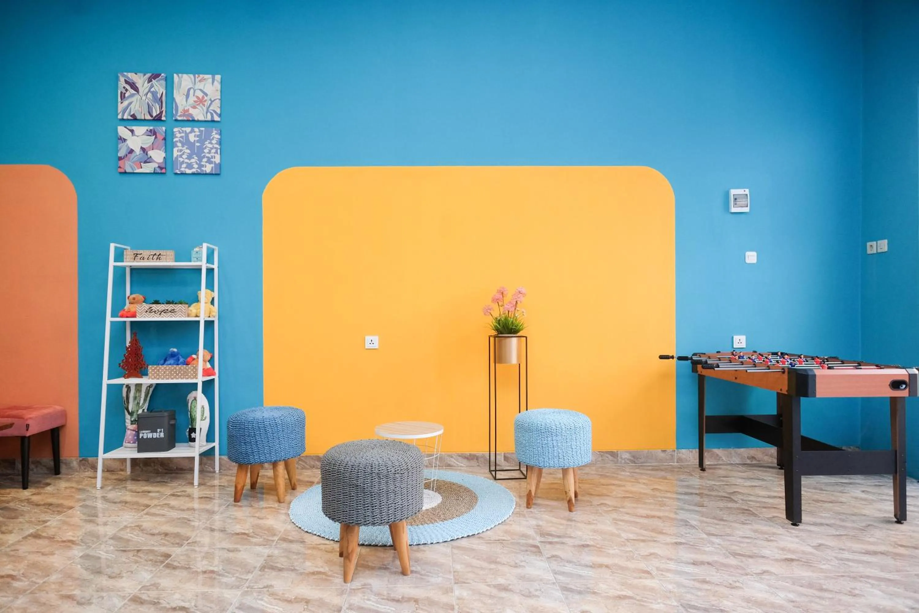 Lobby or reception in Sans Hotel City Park Medoho Semarang