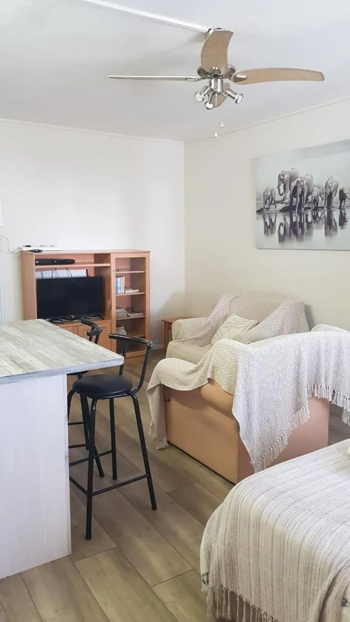 Albatross Beach Guest House