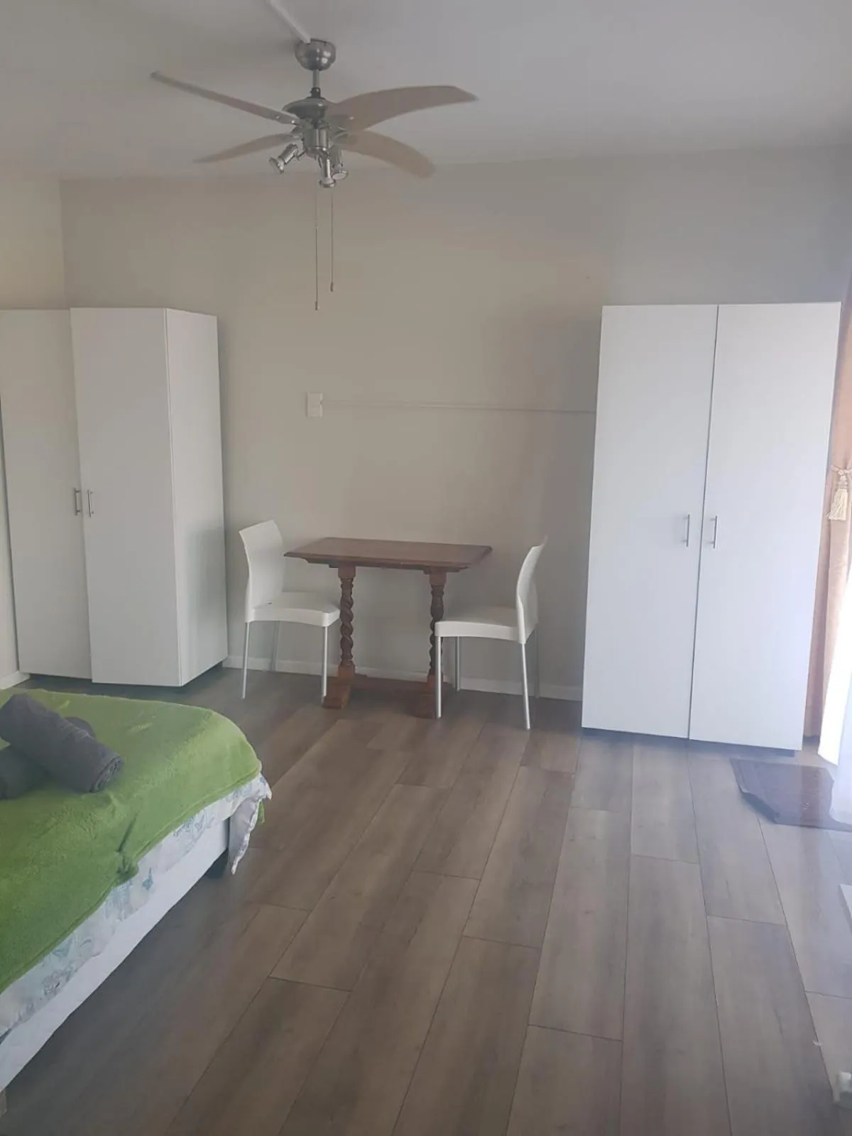 Albatross Beach Guest House