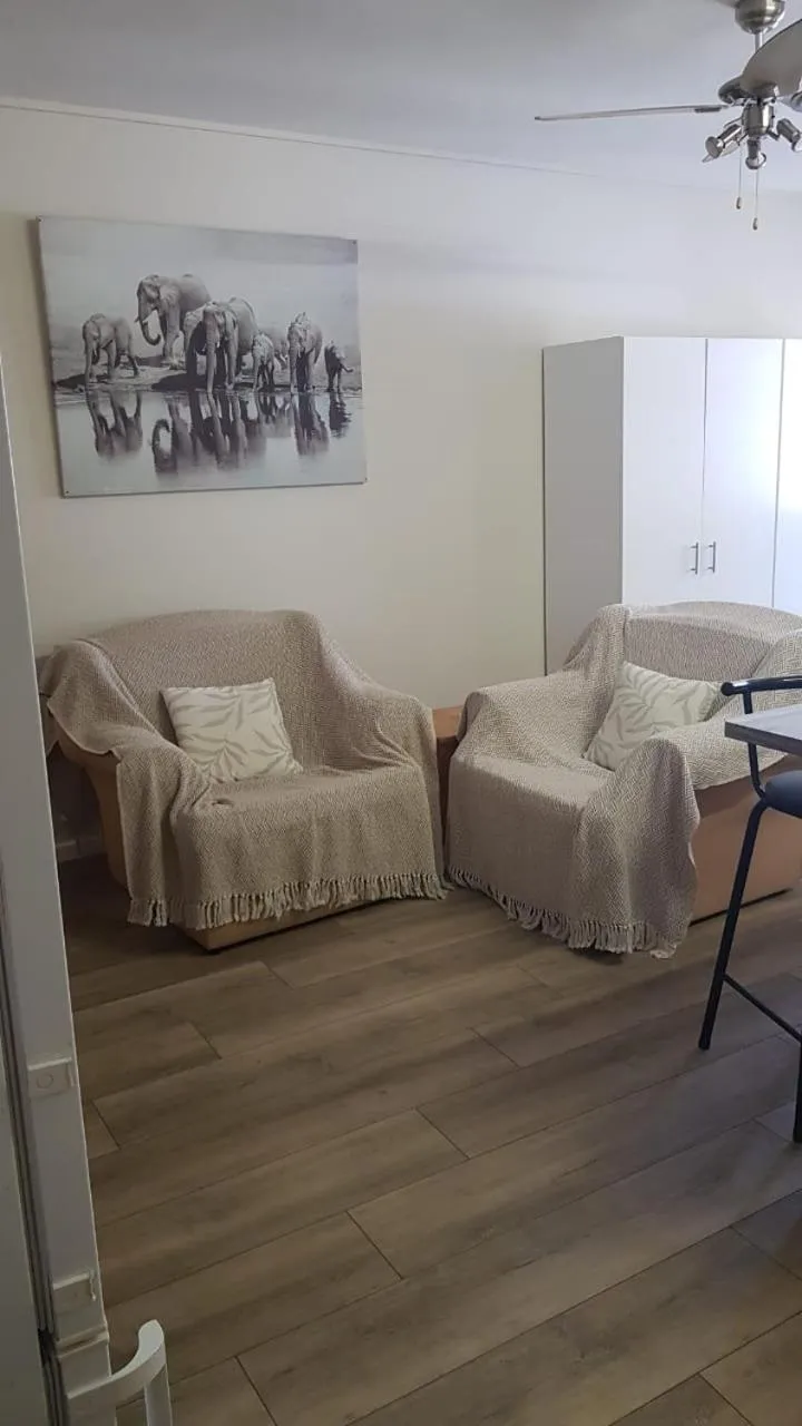 Albatross Beach Guest House