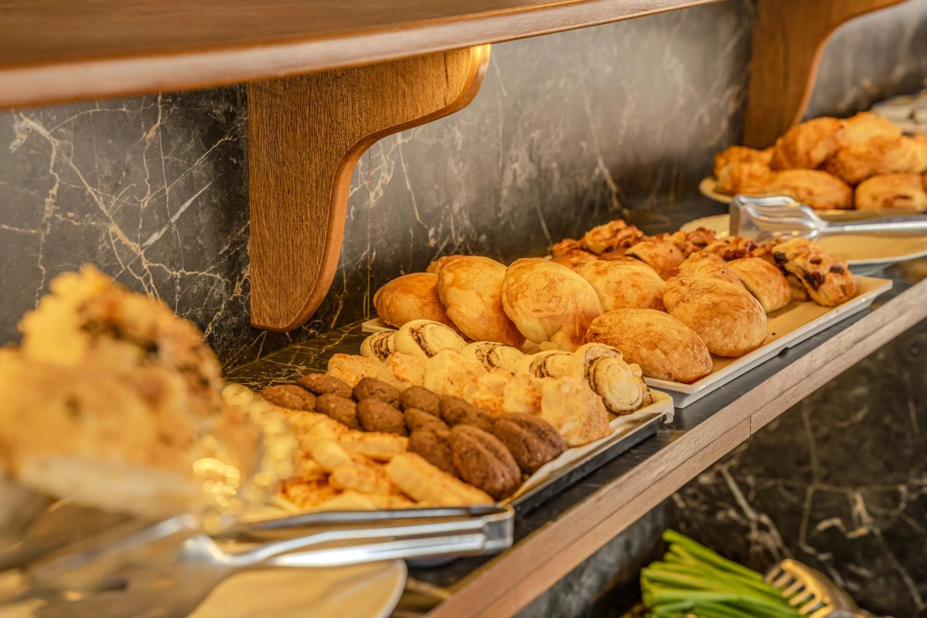 Buffet breakfast in Osmanbey Cave House