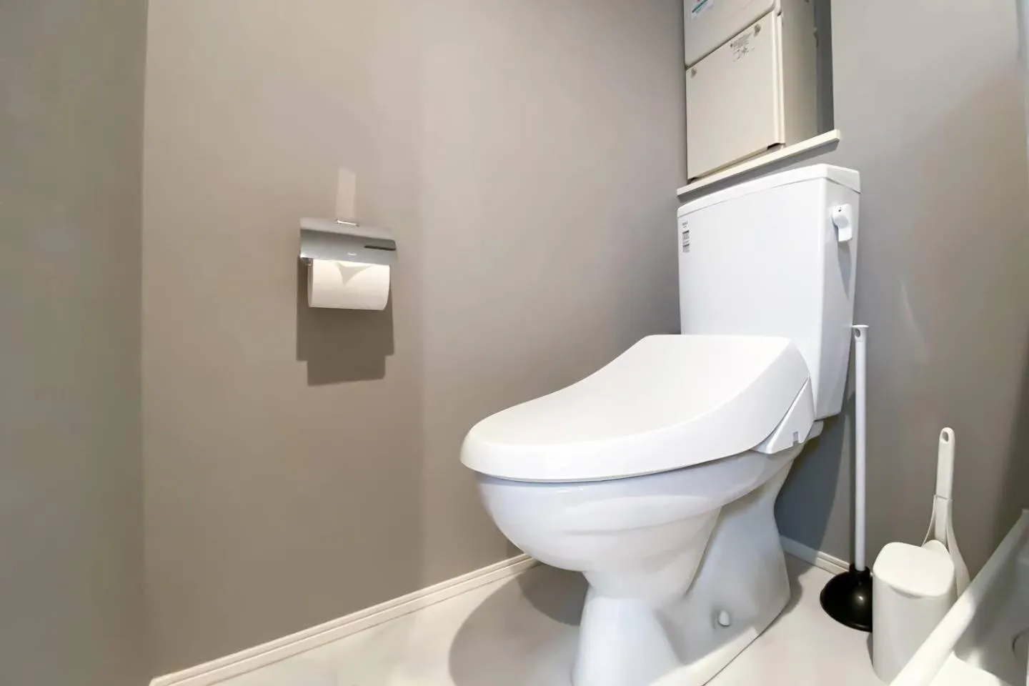 Toilet in NOZOMIO PREMIER Meidaimae