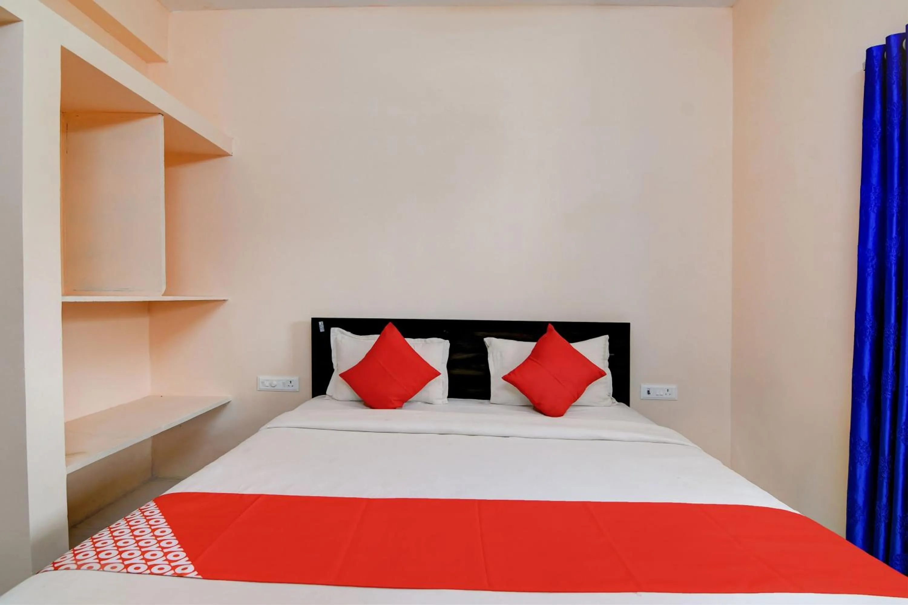 Bedroom in Hotel O Flagship S S Guesthouse