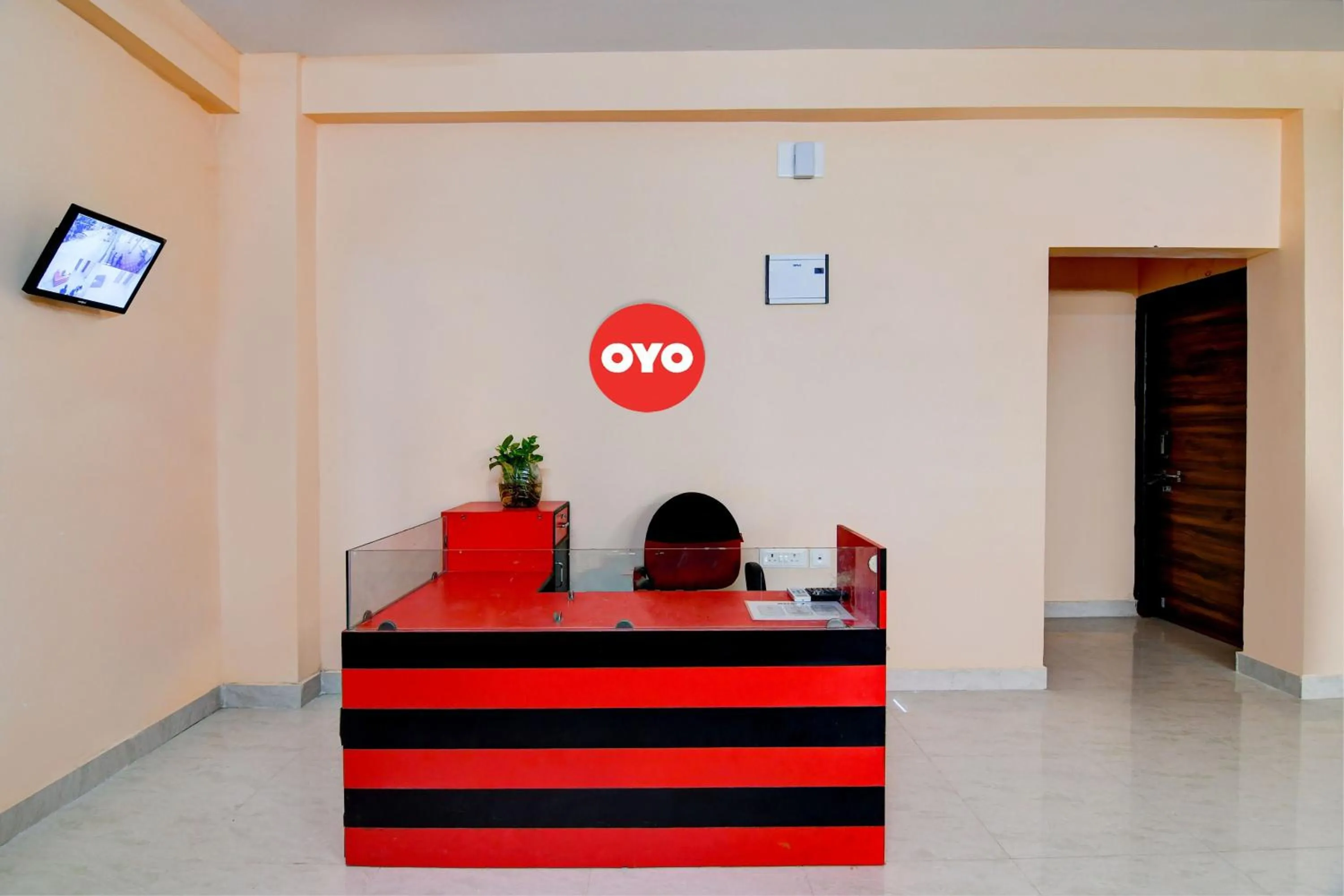 Lobby or reception in Hotel O Flagship S S Guesthouse