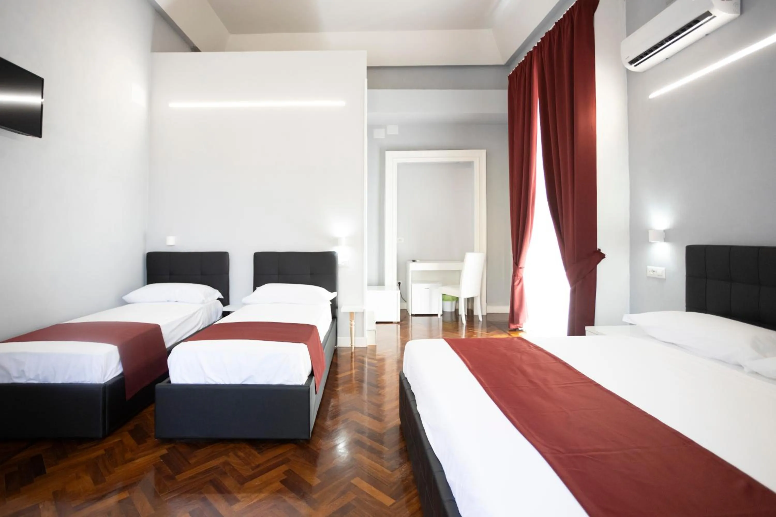 Bed in La Chambre Duomo