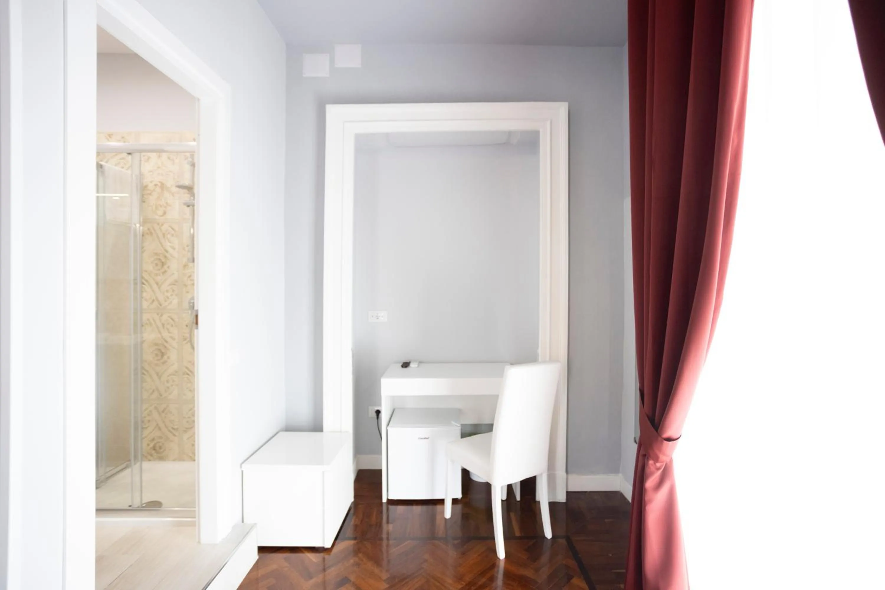 Photo of the whole room in La Chambre Duomo