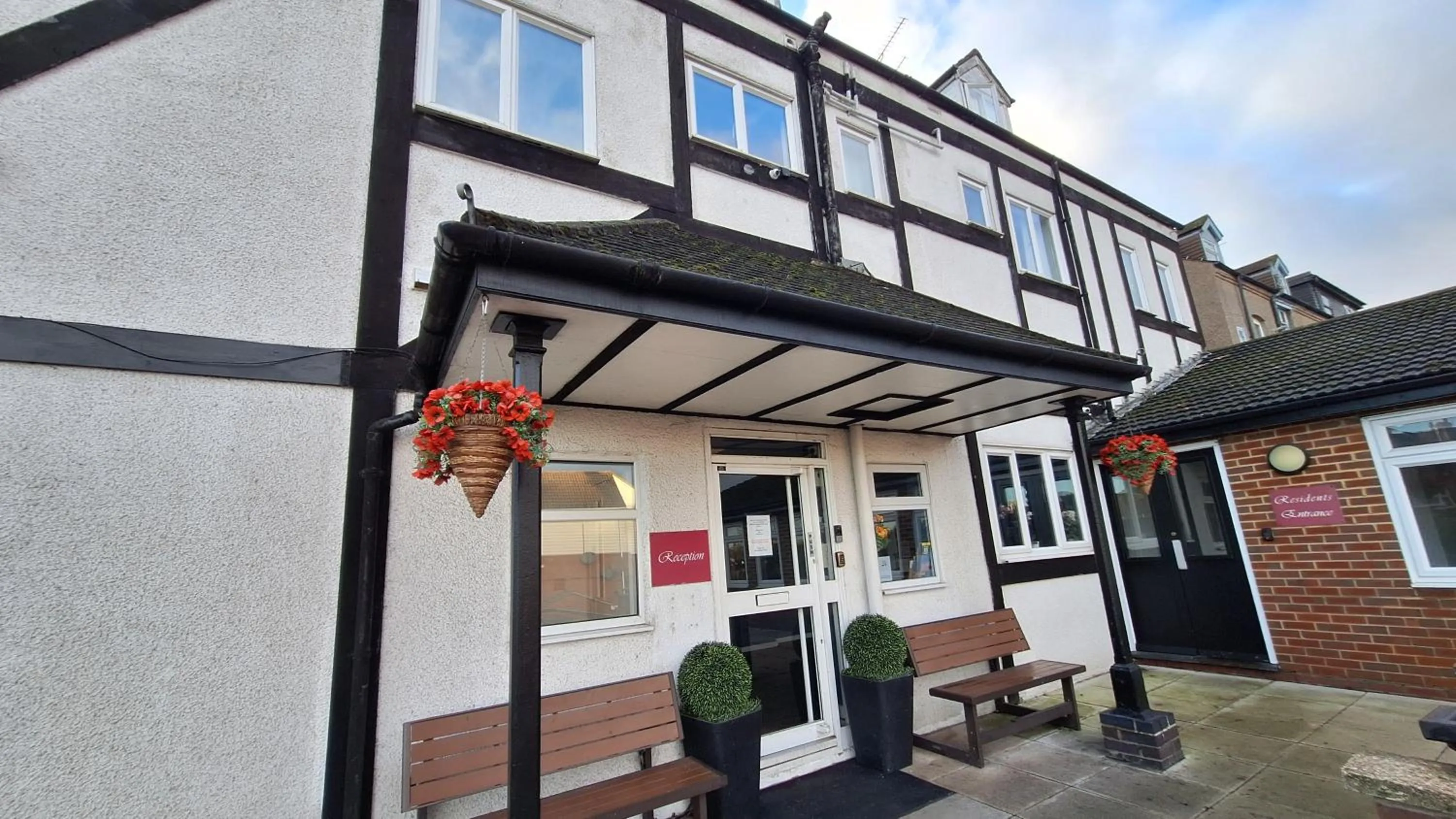 Stockwood Hotel - Luton Airport