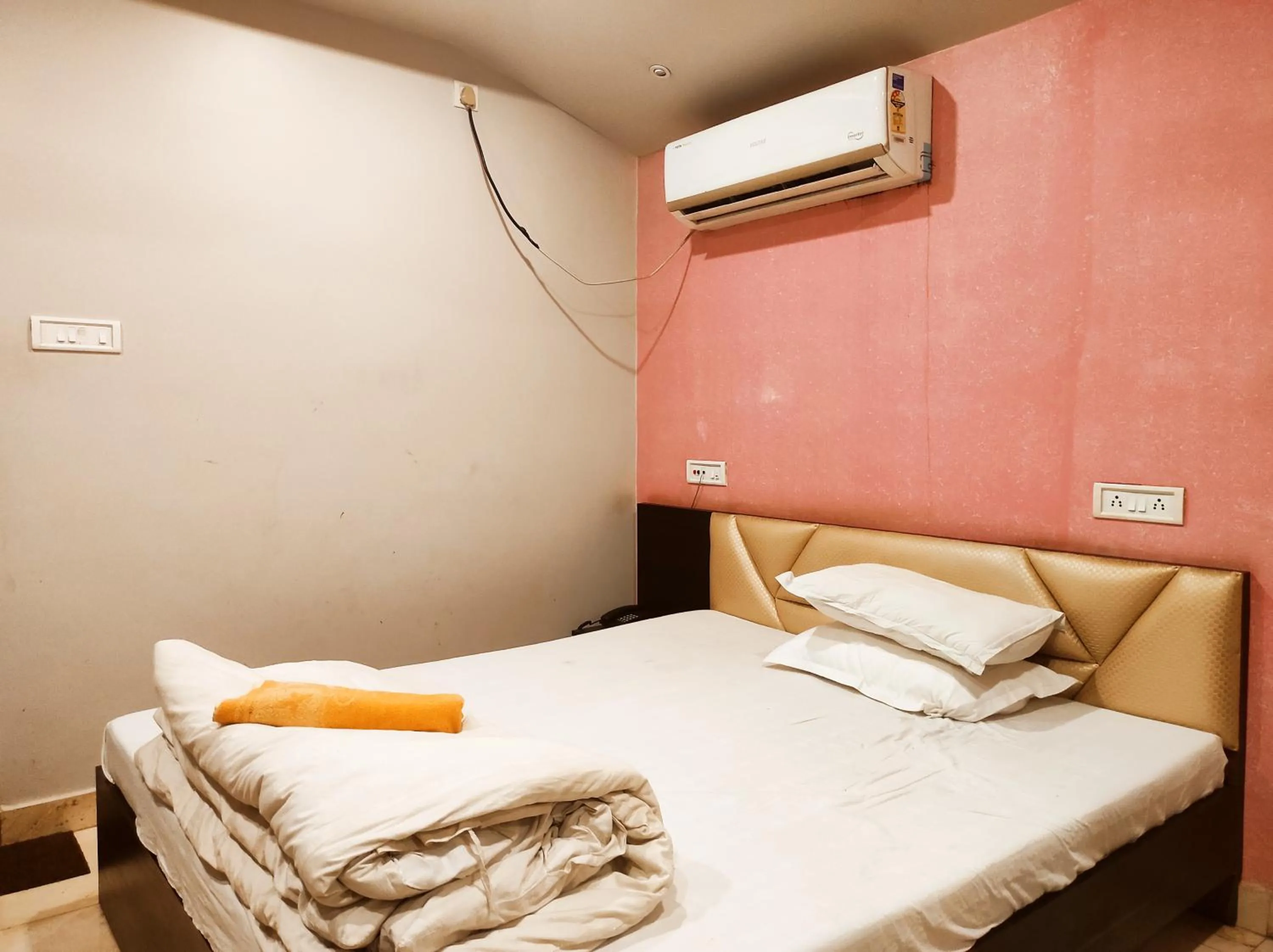 Bed in Hotel Bhagwani Palace