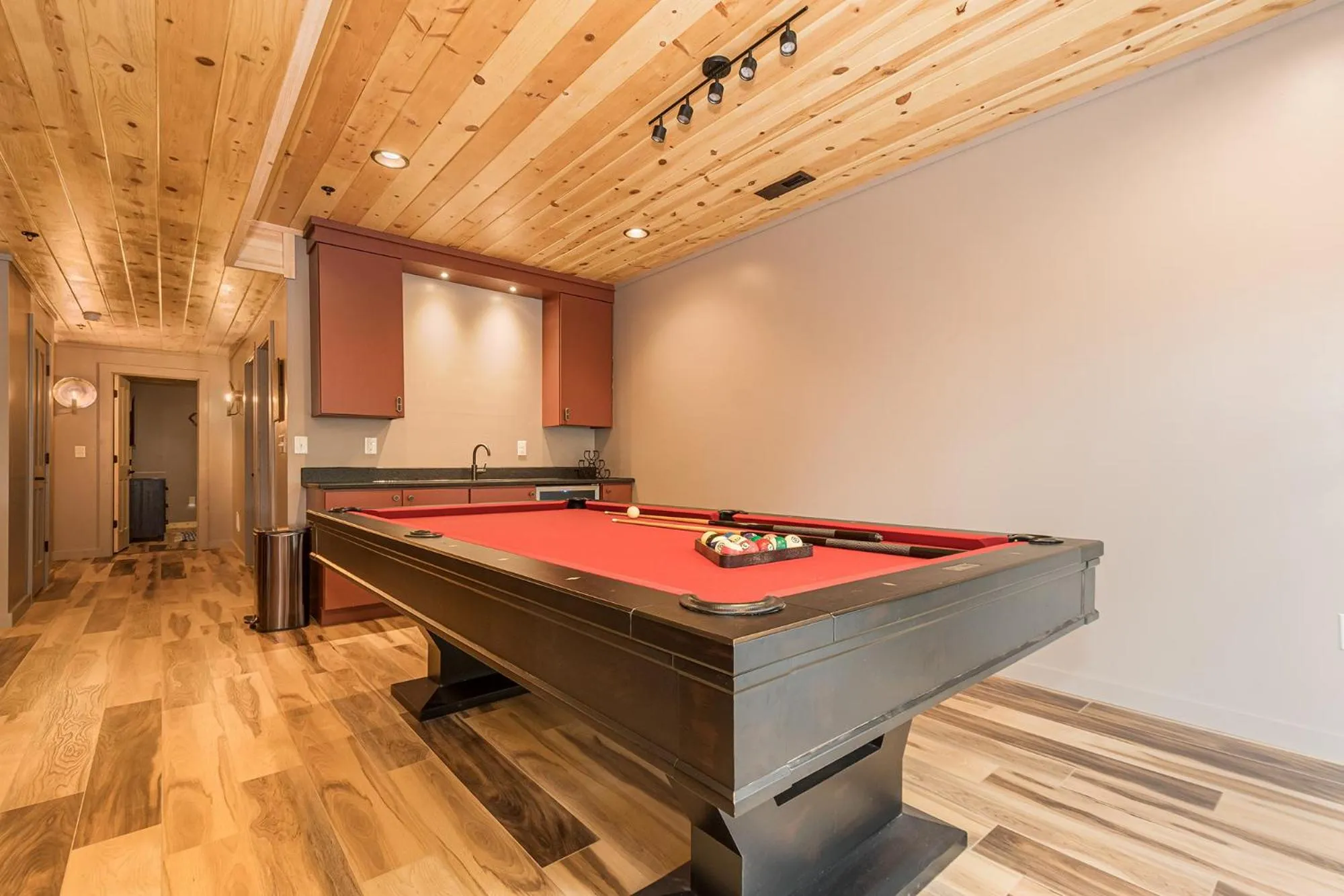 Property building in Black Diamond Lodge