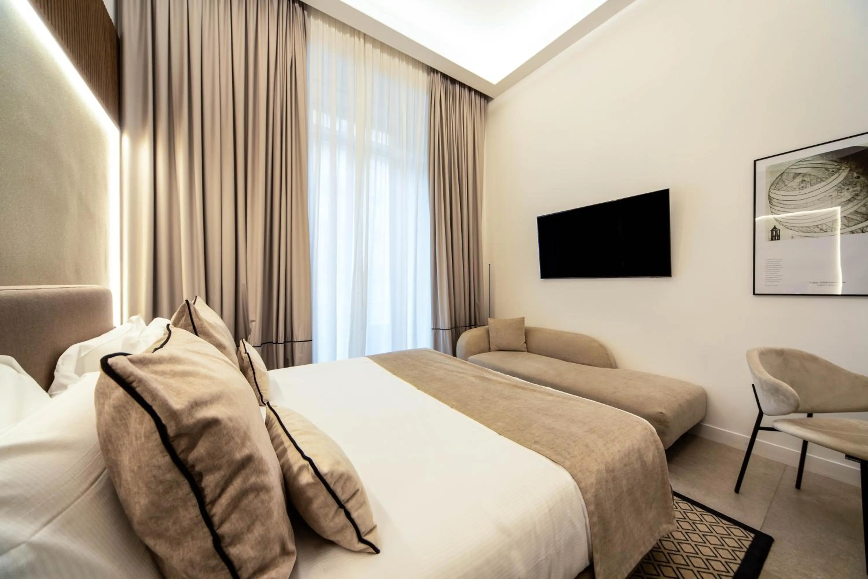 Bed in MAMALU - Studios and Suites