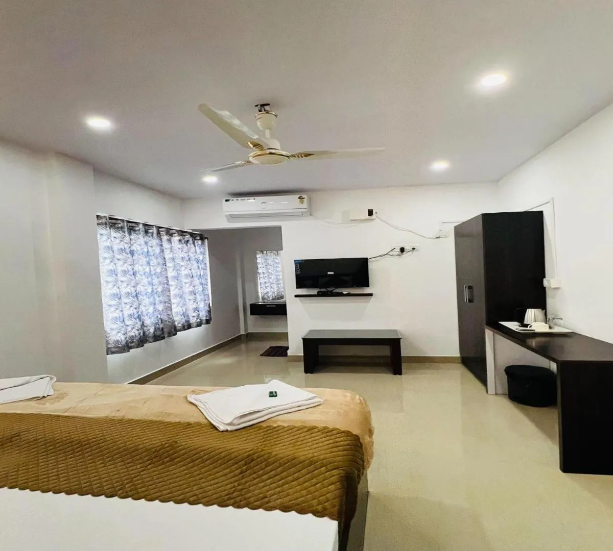 Bedroom, Bed in Sea Shore Residency