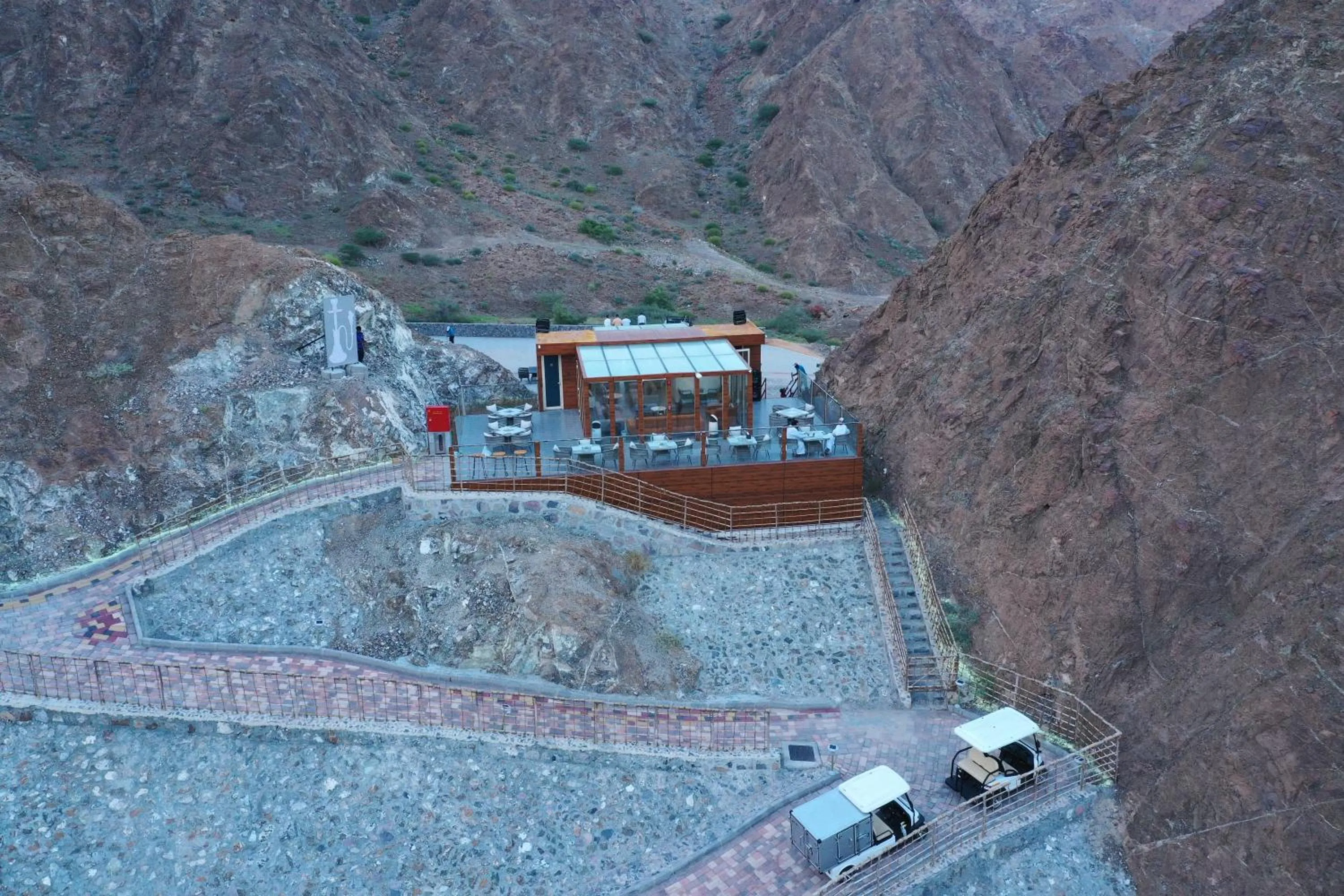 Restaurant/places to eat in Dibba Mountain Park Resort