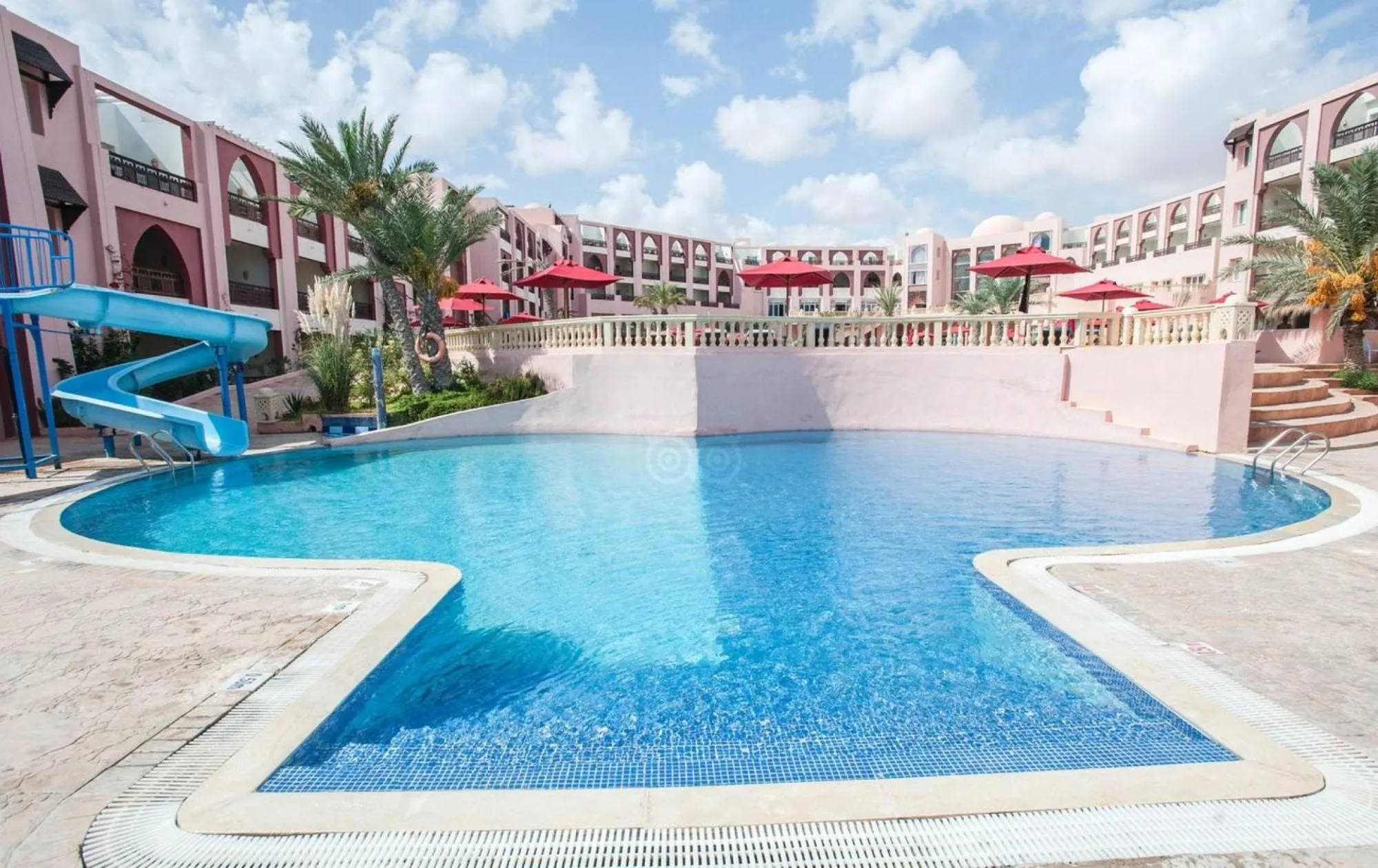 Swimming pool in Hotel & Club Lella Meriam