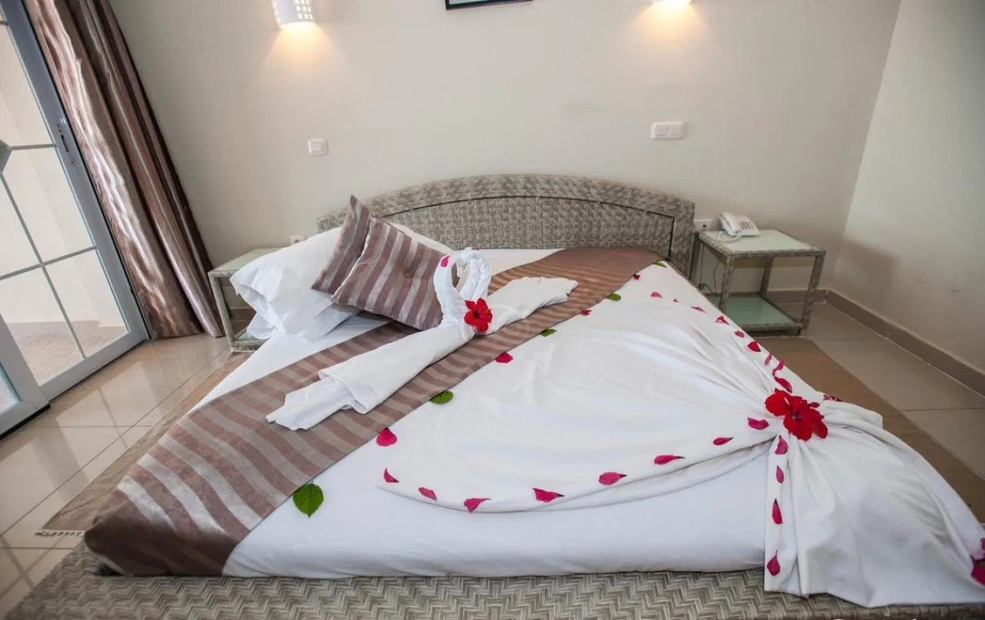 Bed in Hotel & Club Lella Meriam