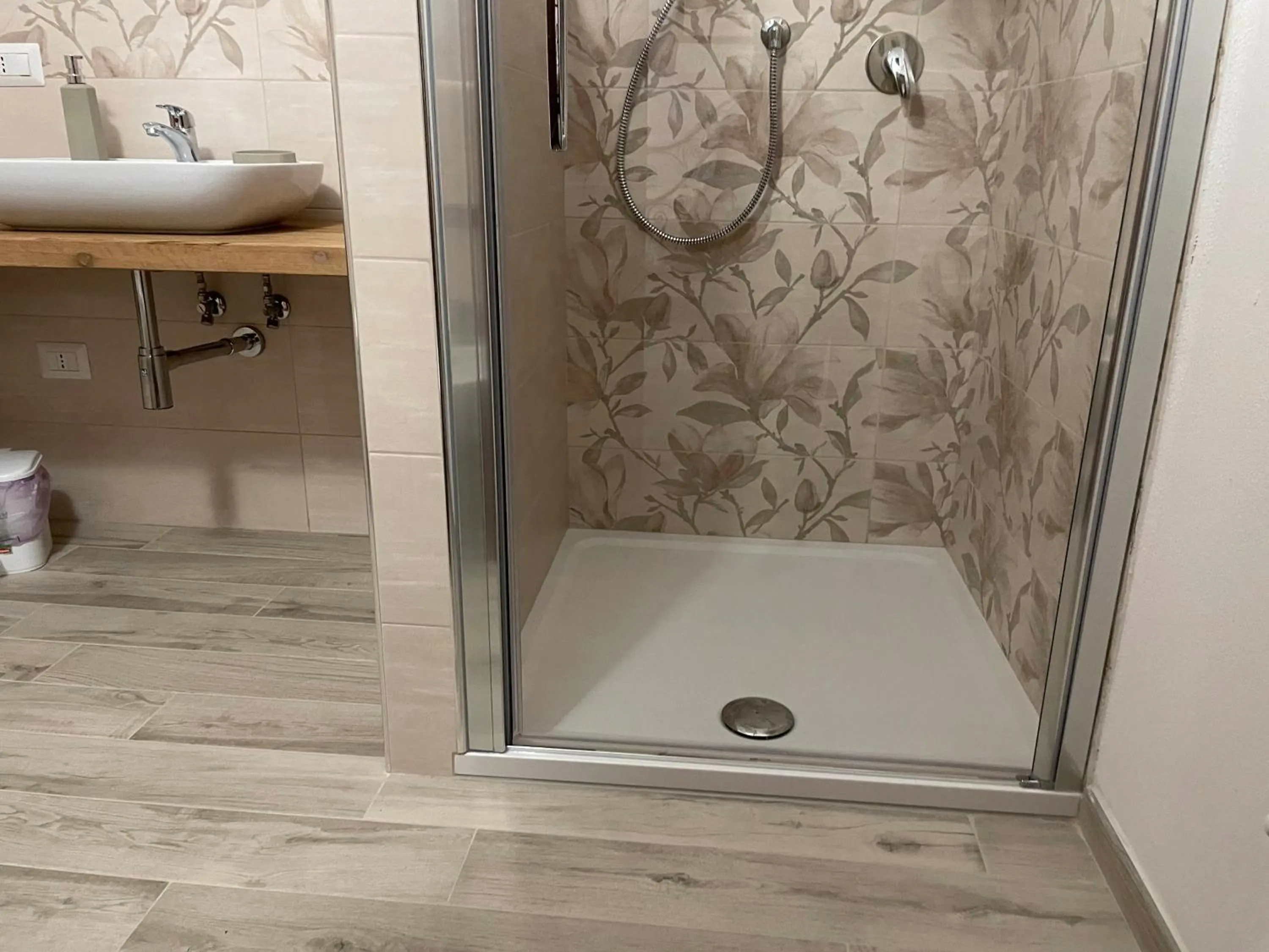 Shower in Casa Vacanza Le Case