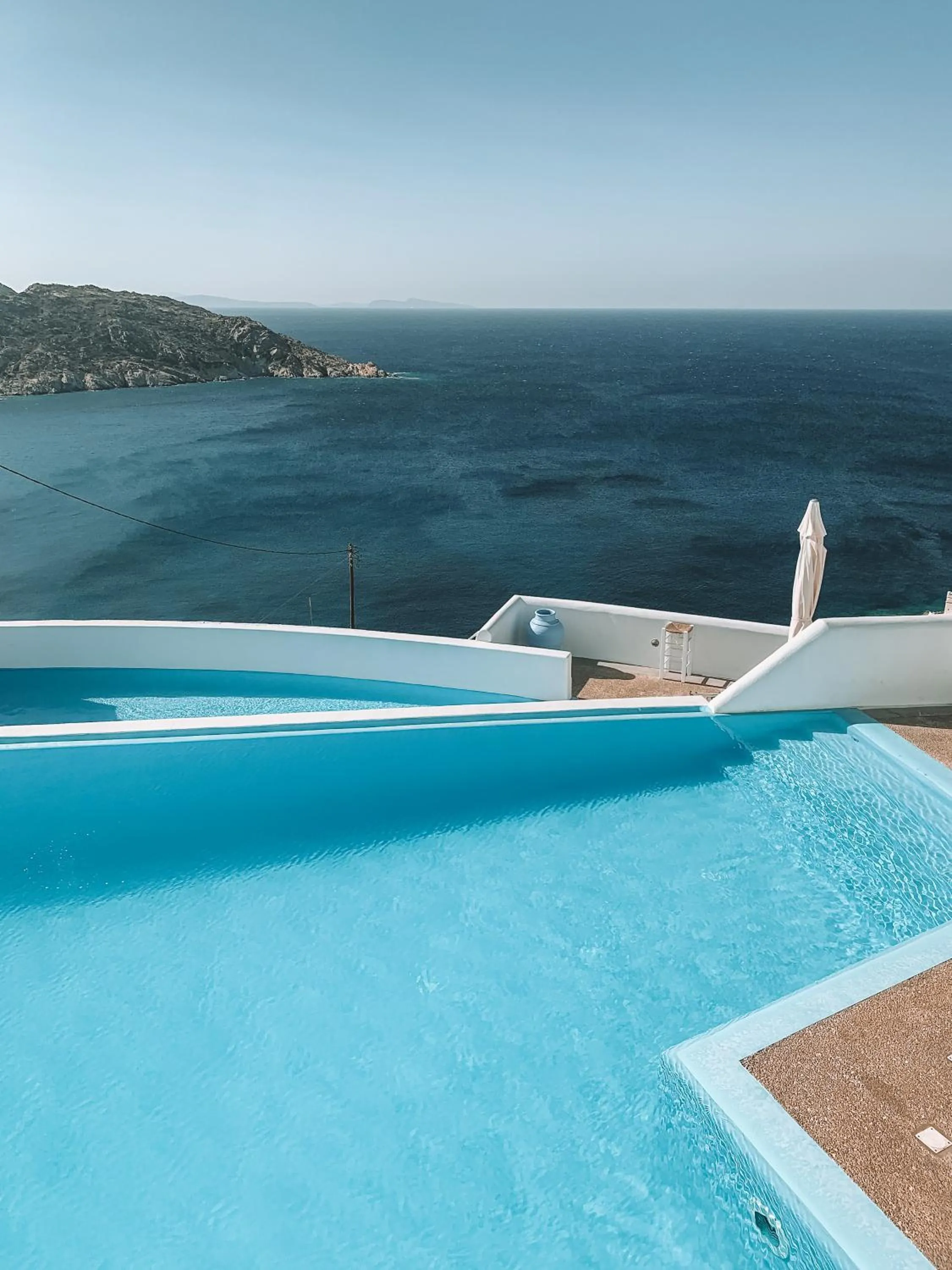 Pool view in Hotel Petradi