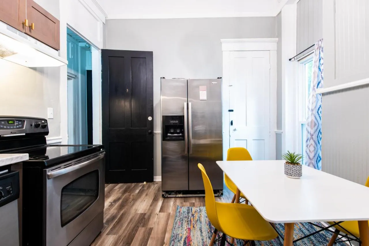 Suite near downtown Louisville, KY - Suite IV