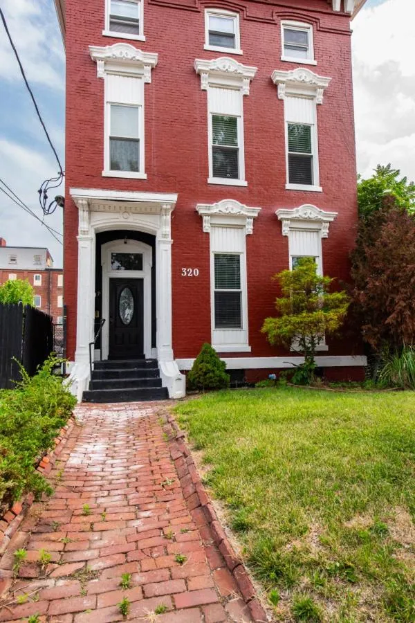 Suite near downtown Louisville, KY - Suite IV