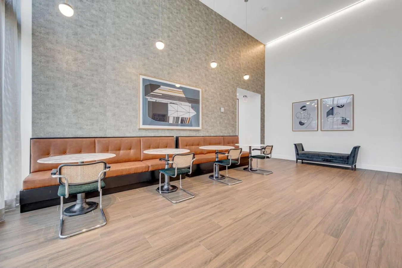 Modern Unit in Downtown Miami With Free Parking