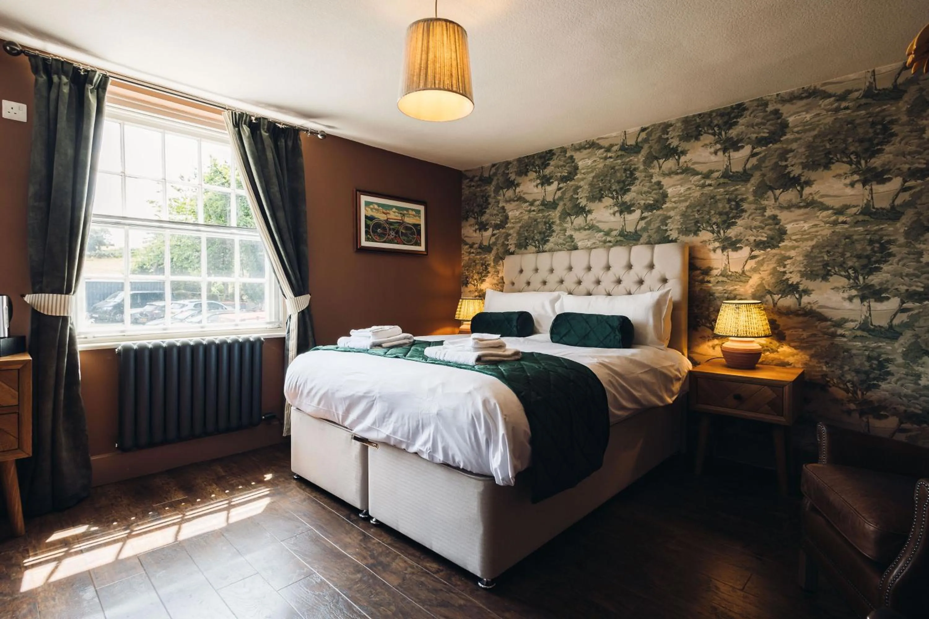 Bedroom, Bed in Gaskell Arms