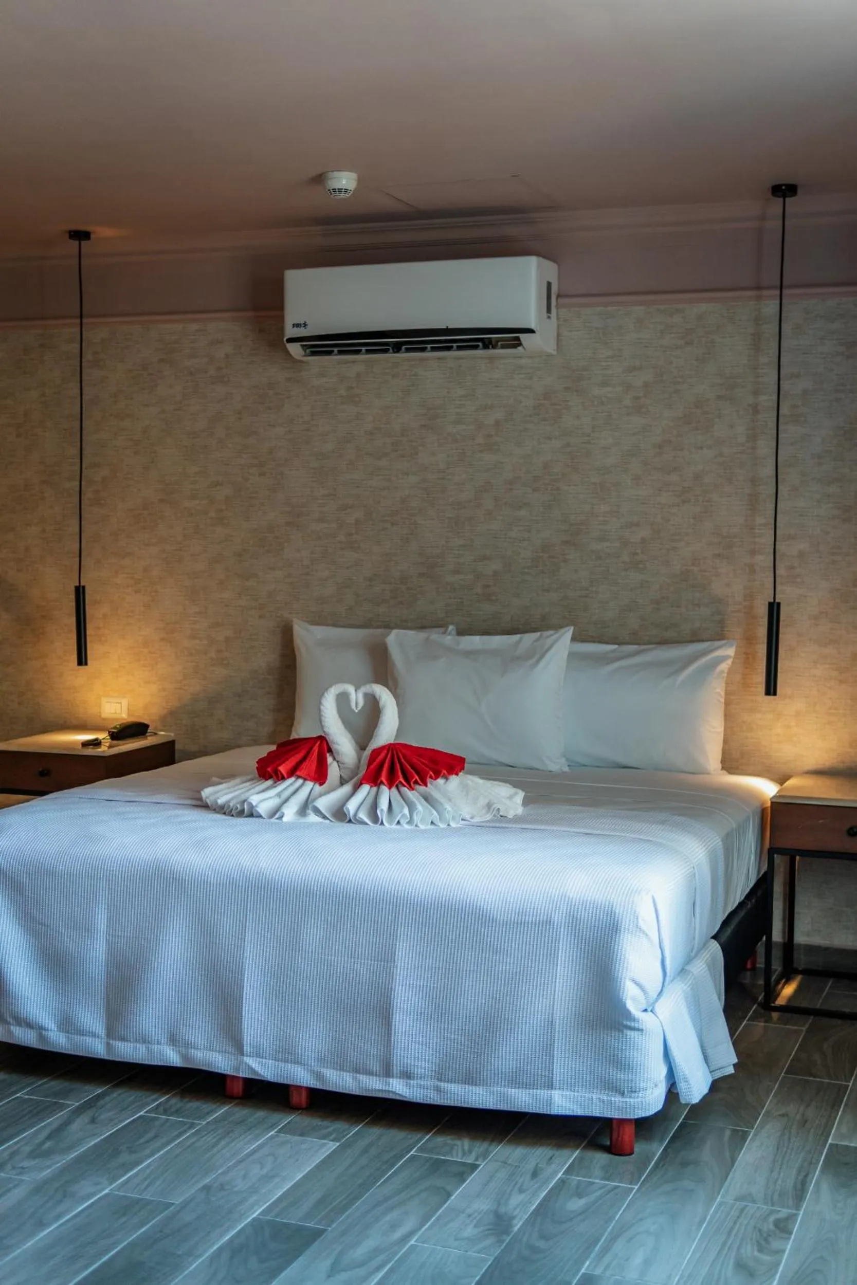 Bed in Hotel MID Project