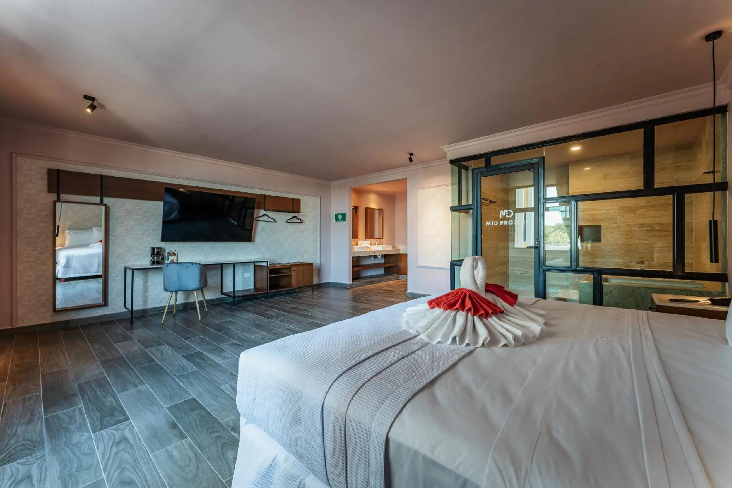 Photo of the whole room, Bed in Hotel MID Project