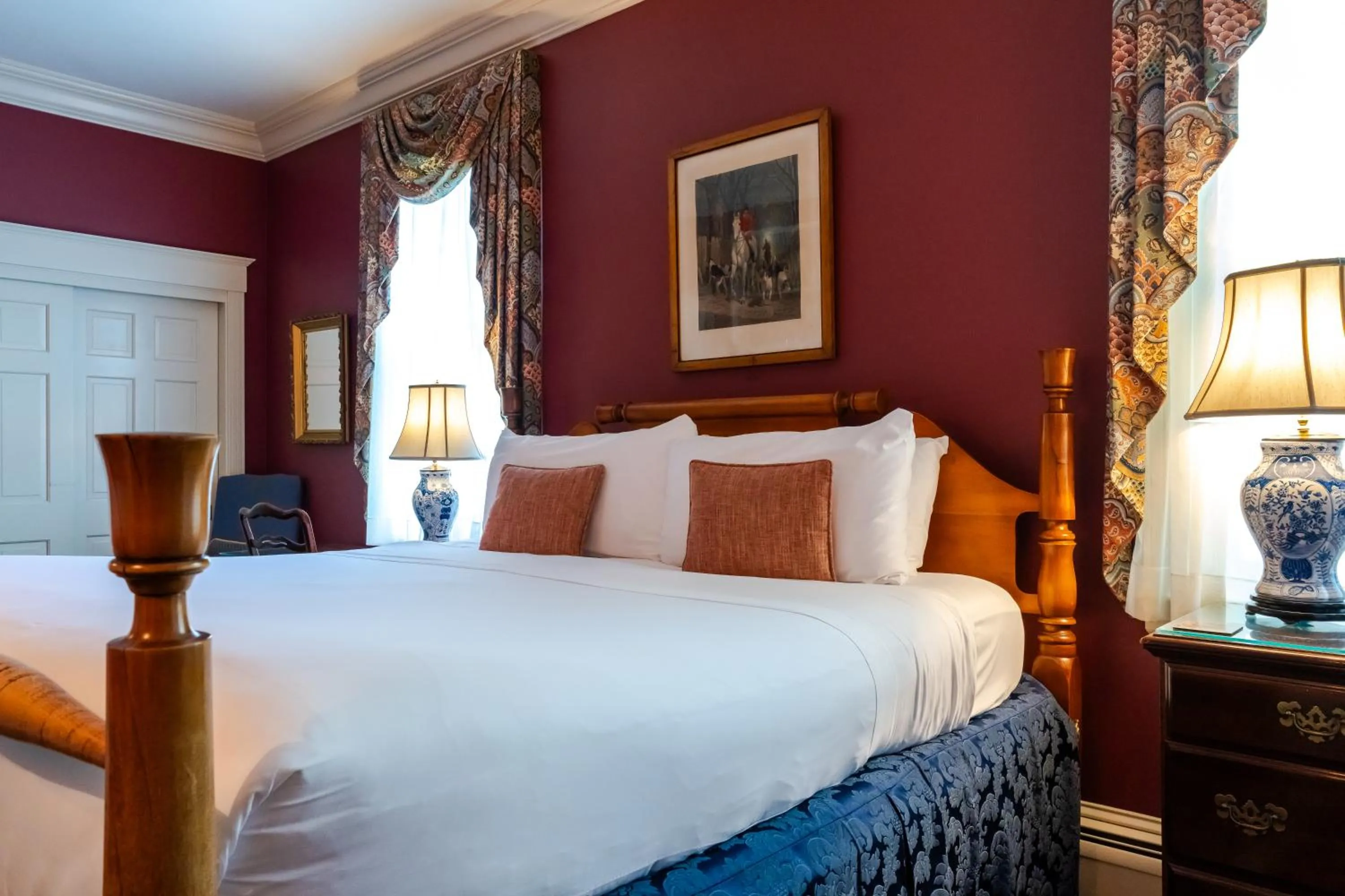 Bedroom, Bed in Francis Malbone House