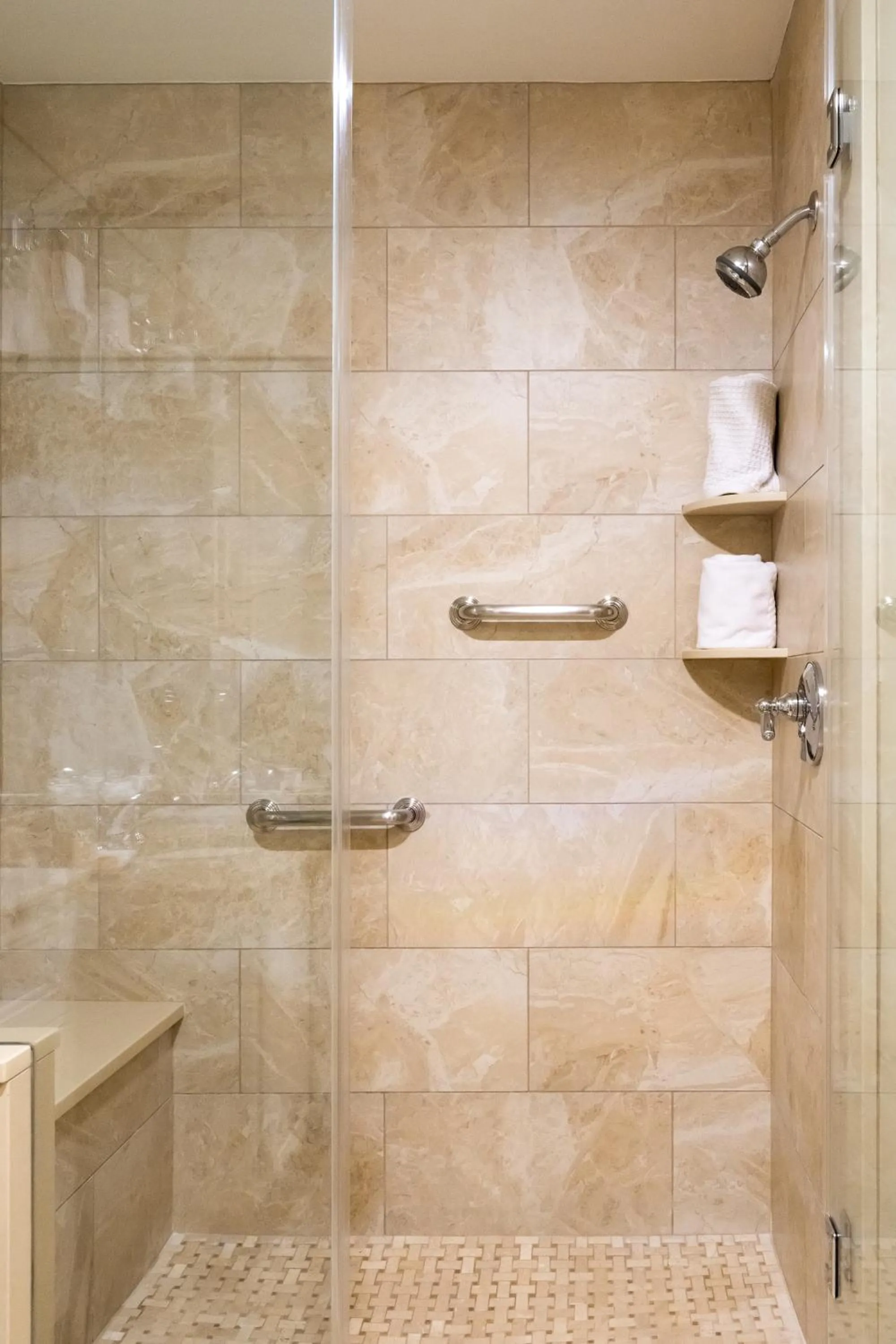 Shower in Francis Malbone House