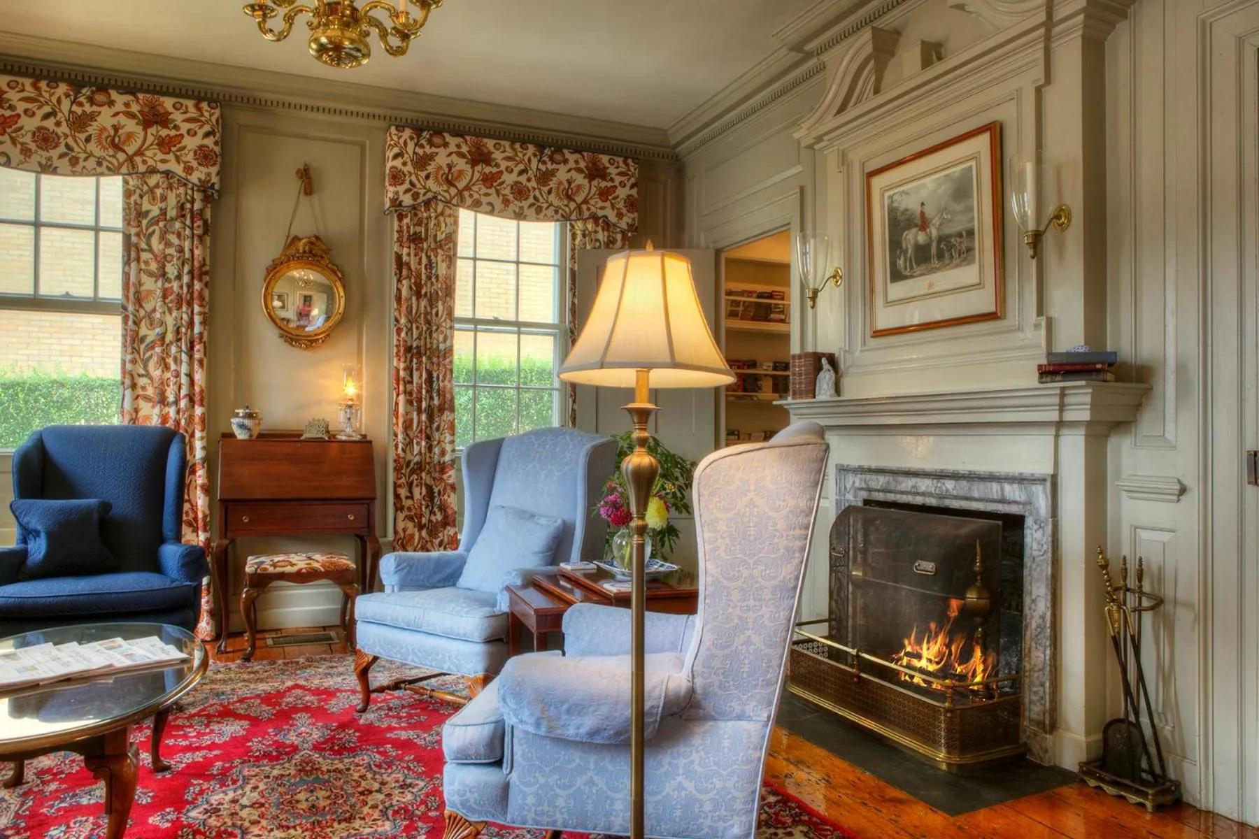 Living room in Francis Malbone House