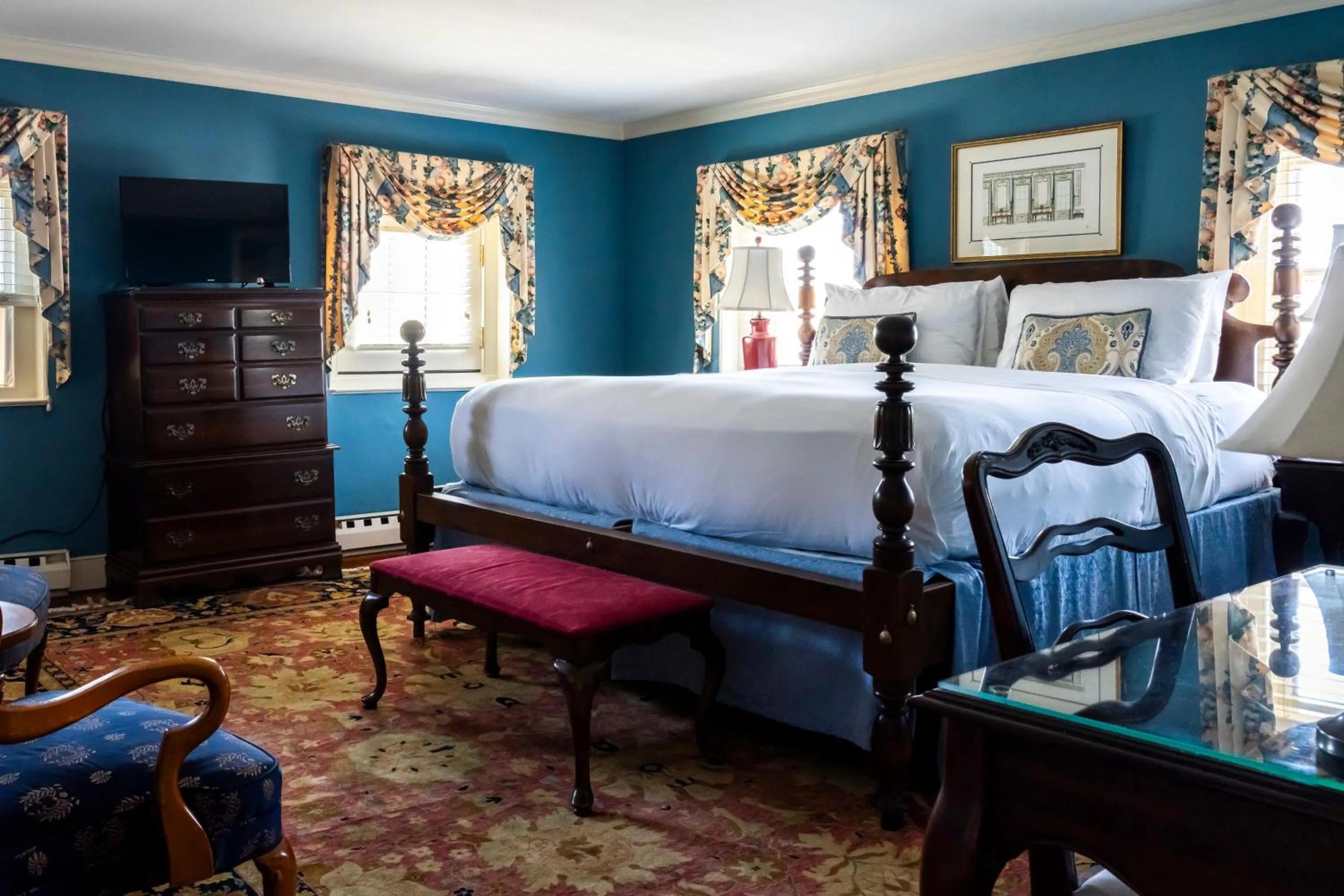 Bedroom, Bed in Francis Malbone House