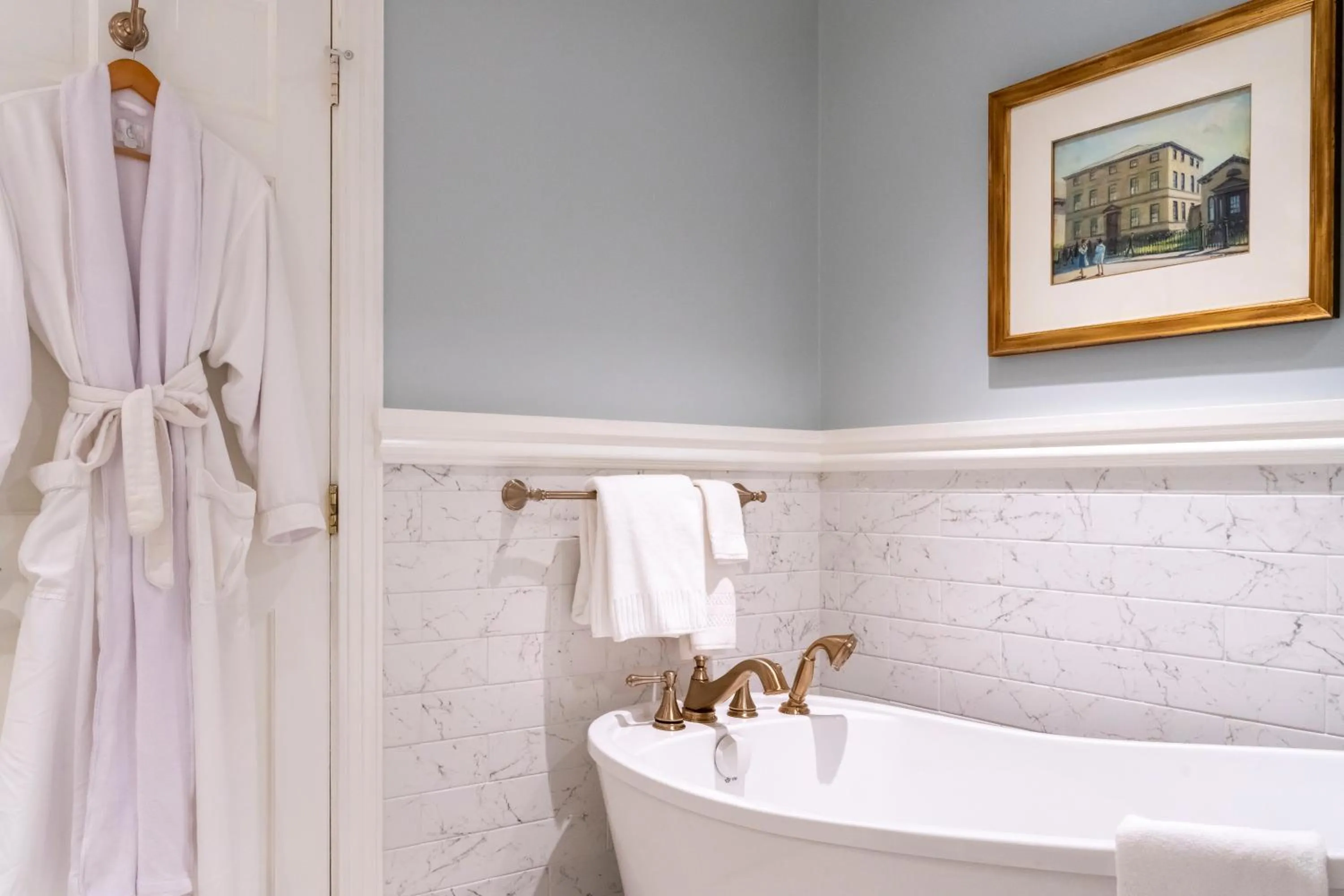 Bathroom in Francis Malbone House