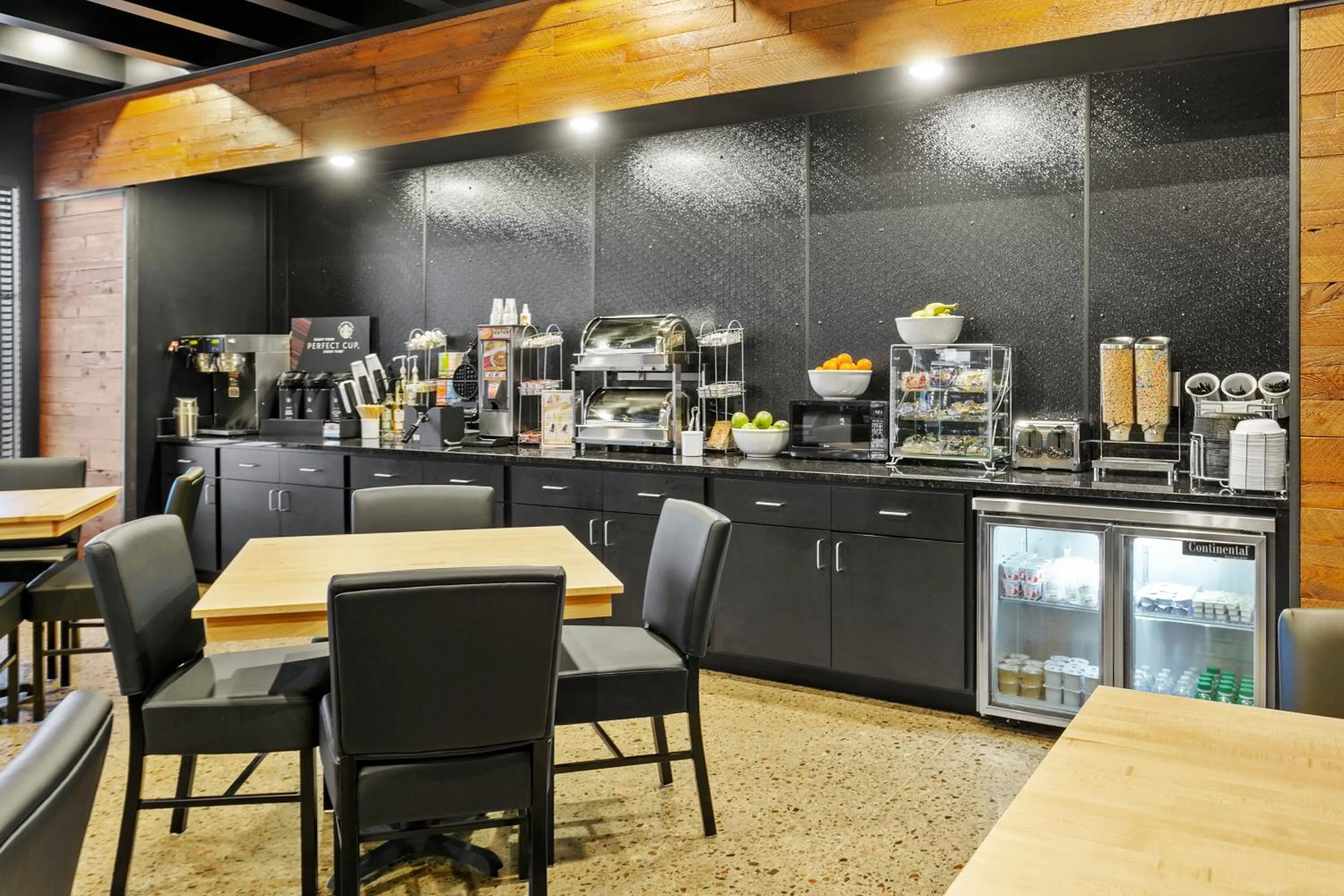 Cobblestone Hotel & Suites - Wickenburg