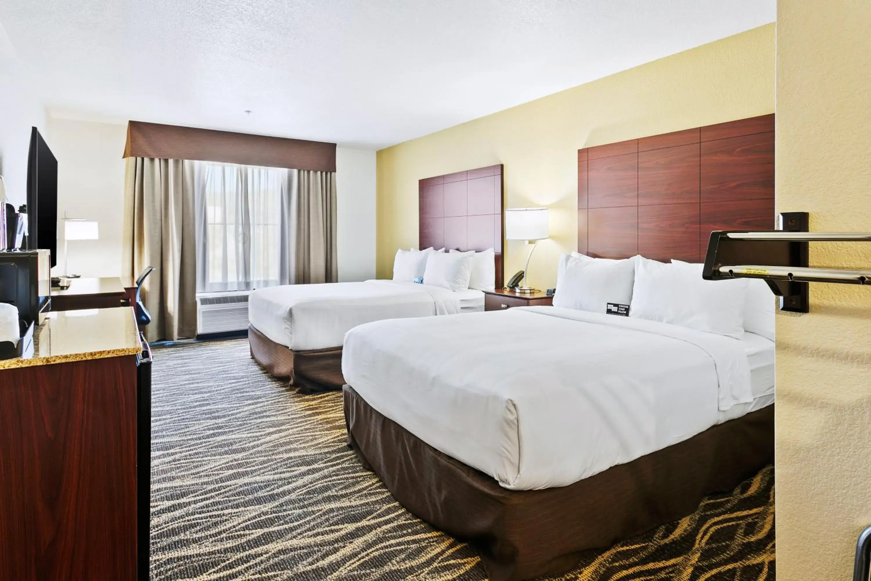 Queen Room with Two Queen Beds - Disability Access in Cobblestone Hotel & Suites - Wickenburg Queen Room with Two Queen Beds - Disability Access in Cobblestone Hotel & Suites - Wickenburg