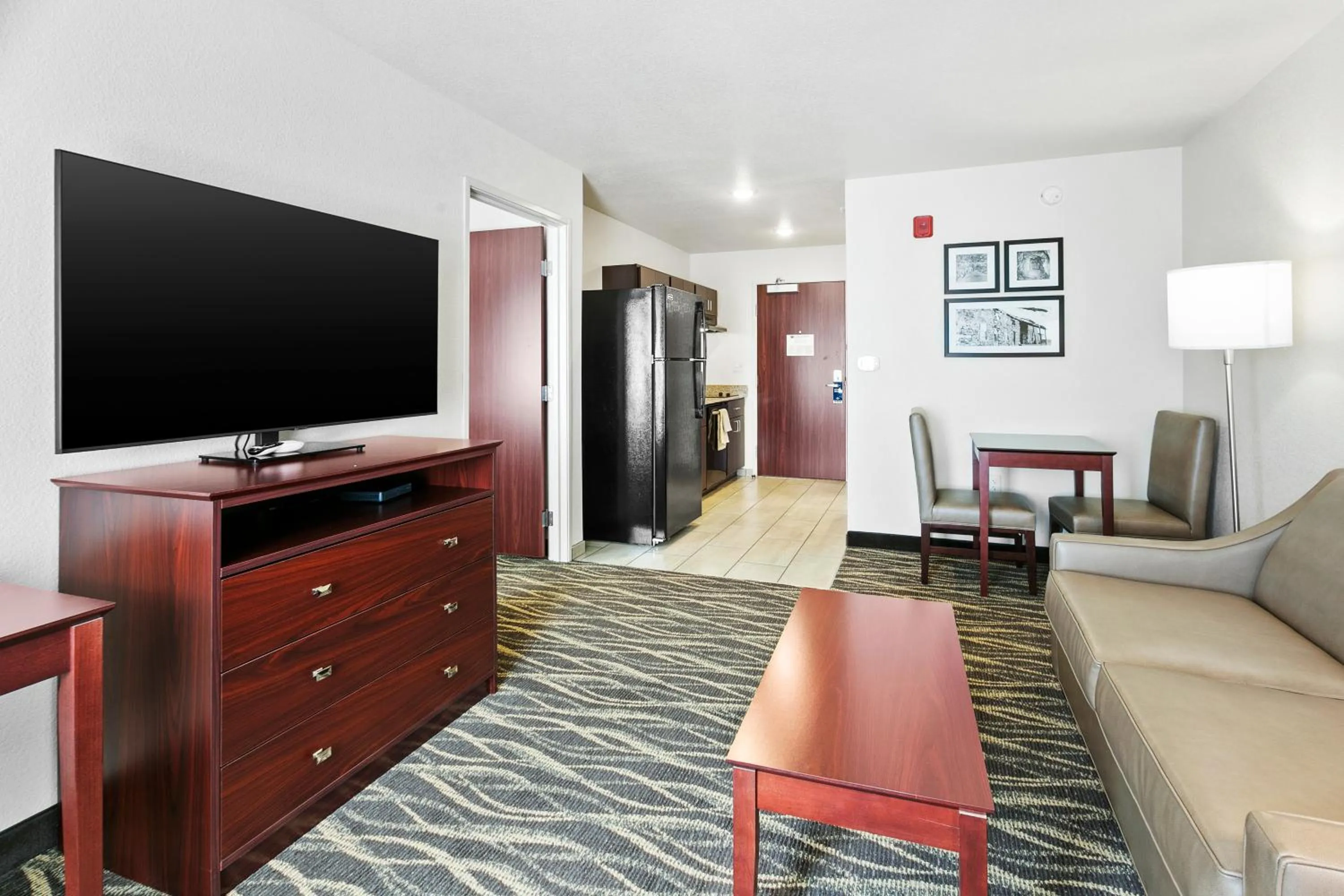 Cobblestone Hotel & Suites - Wickenburg