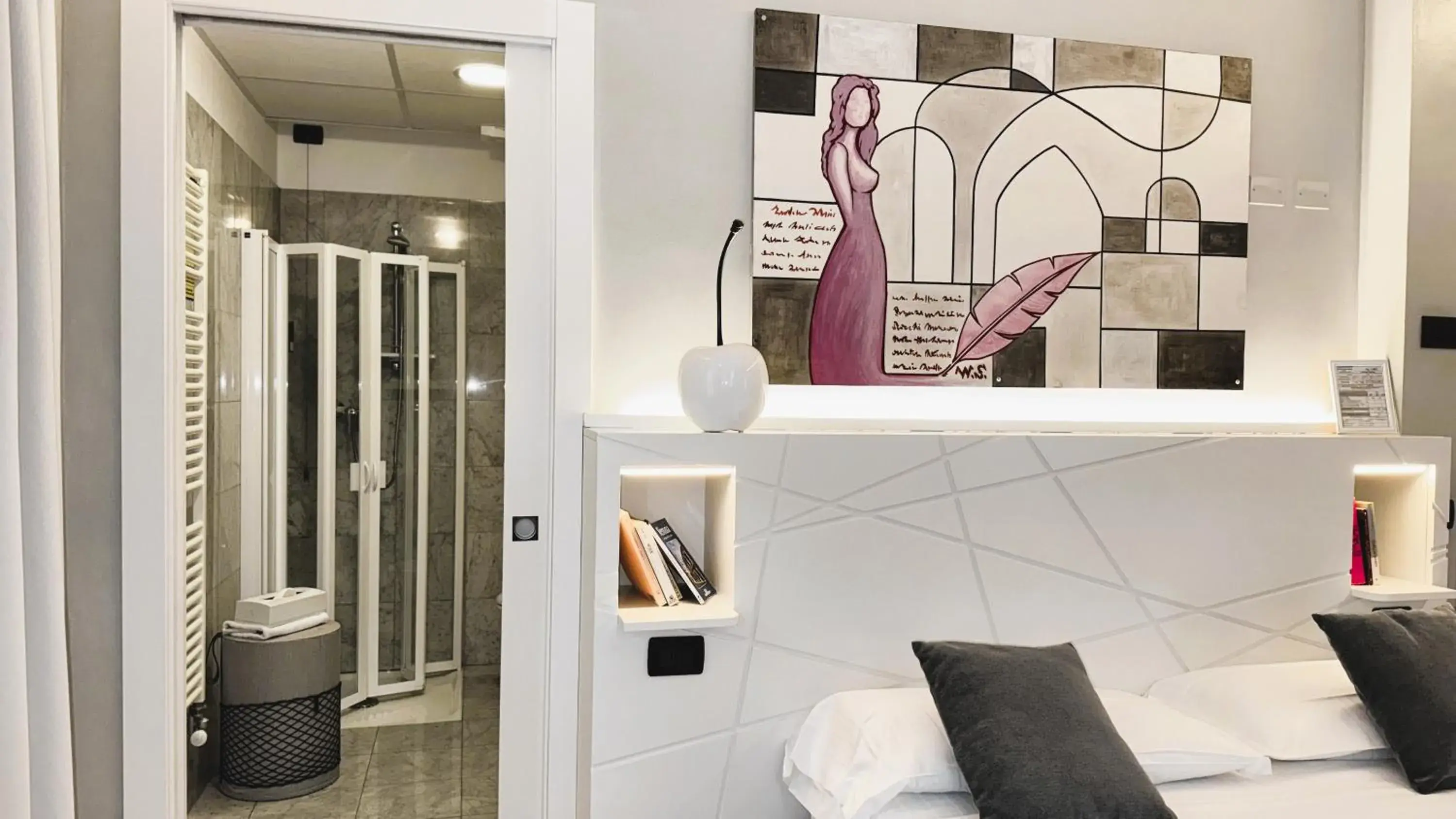 Comfort Double Room with Balcony in Hotel Fontana Verona Comfort Double Room with Balcony in Hotel Fontana Verona