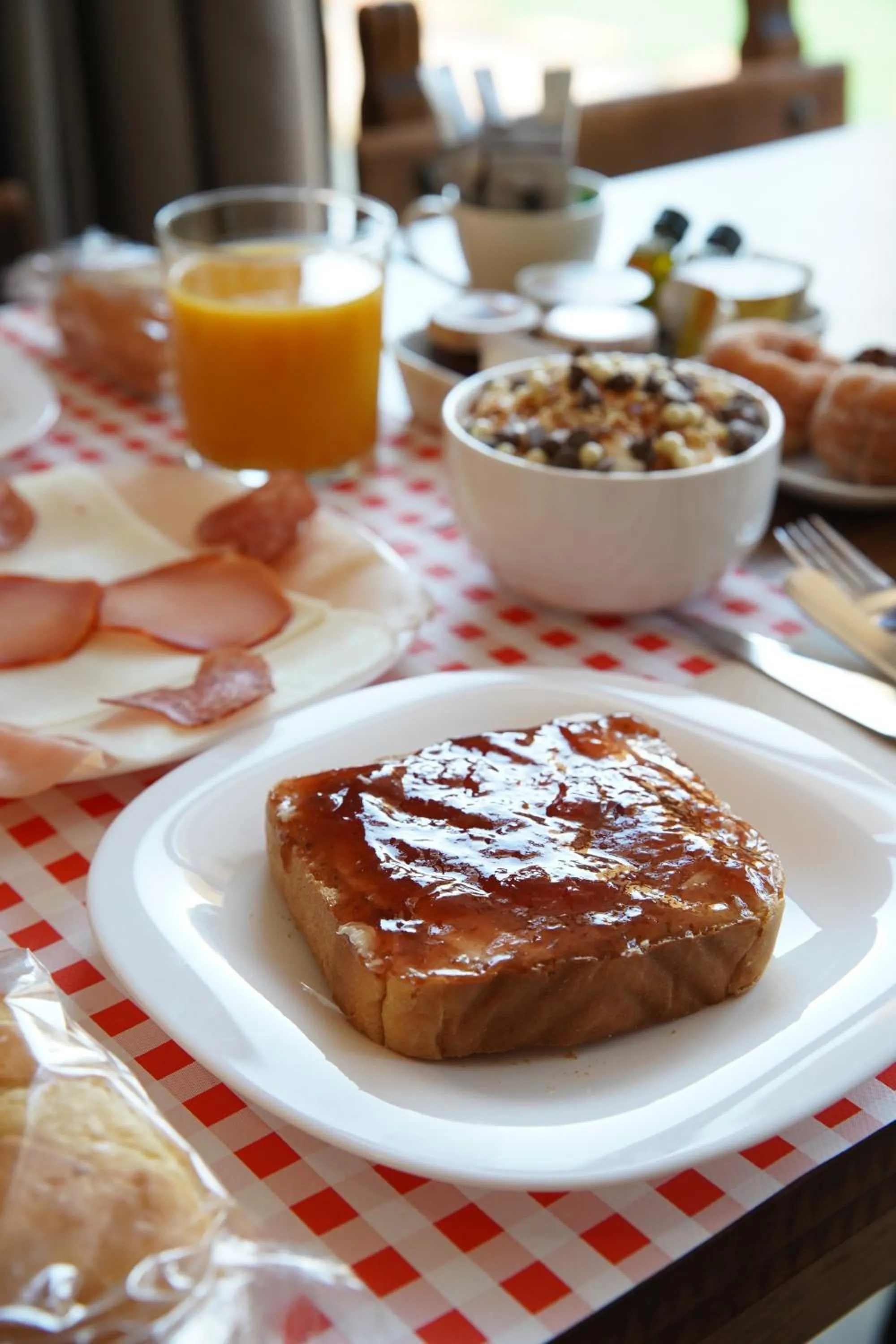 Breakfast in HOTEL POSADA LaS RETAJAS