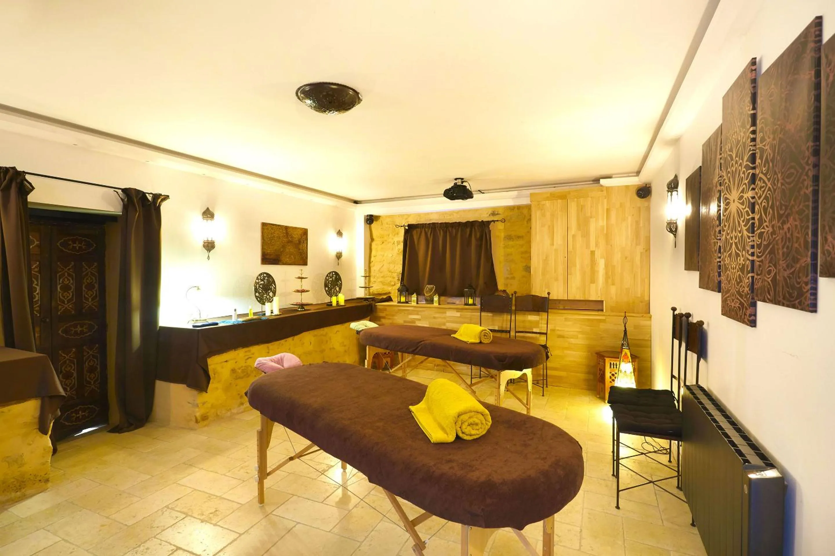 Massage in Le Clos Des Anges