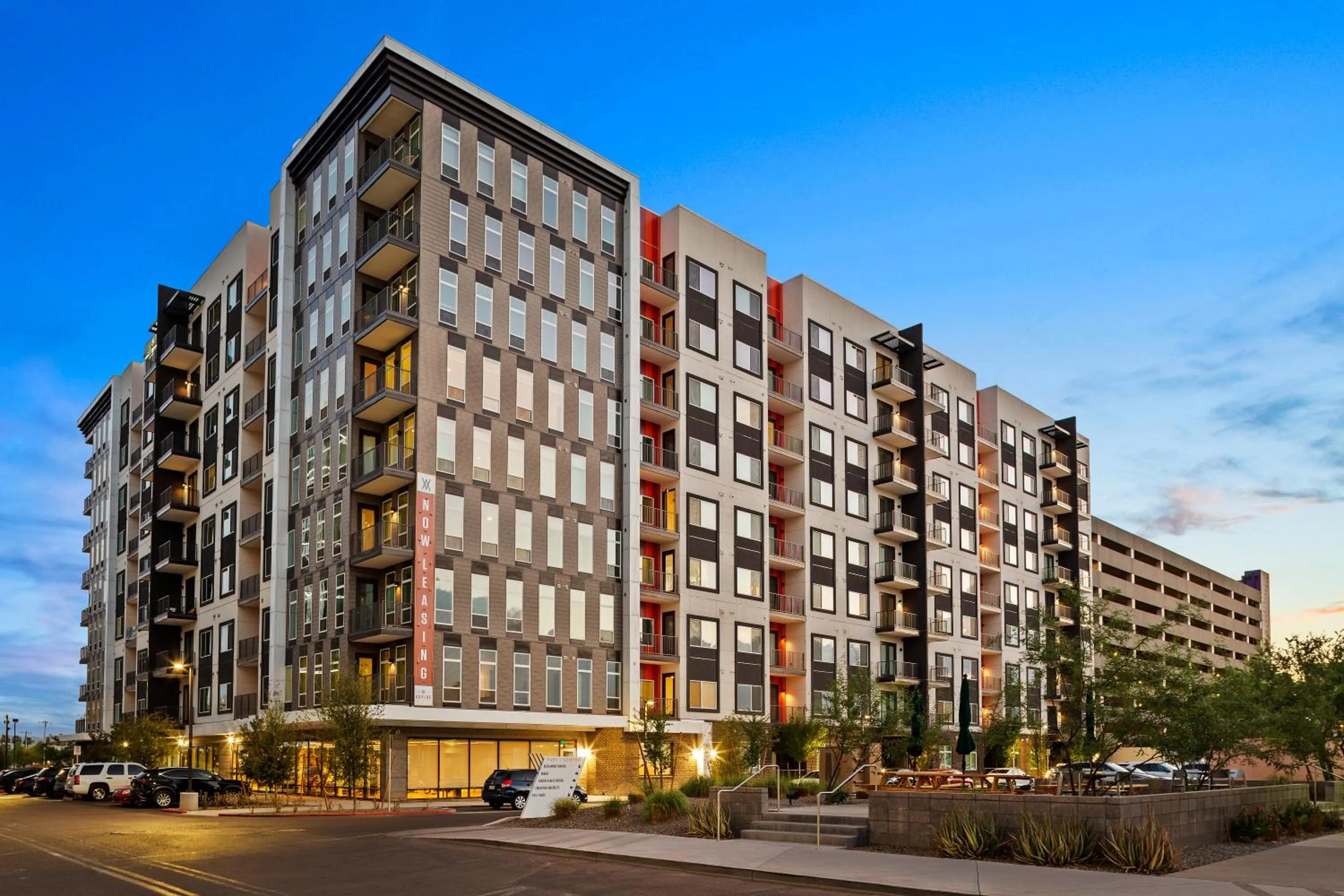 Property building in Mint House Phoenix - Midtown