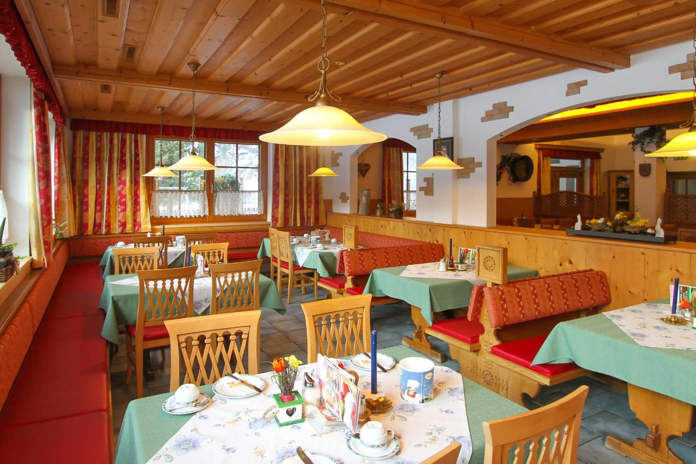 Restaurant/places to eat in Landgasthof Seisenbergklamm