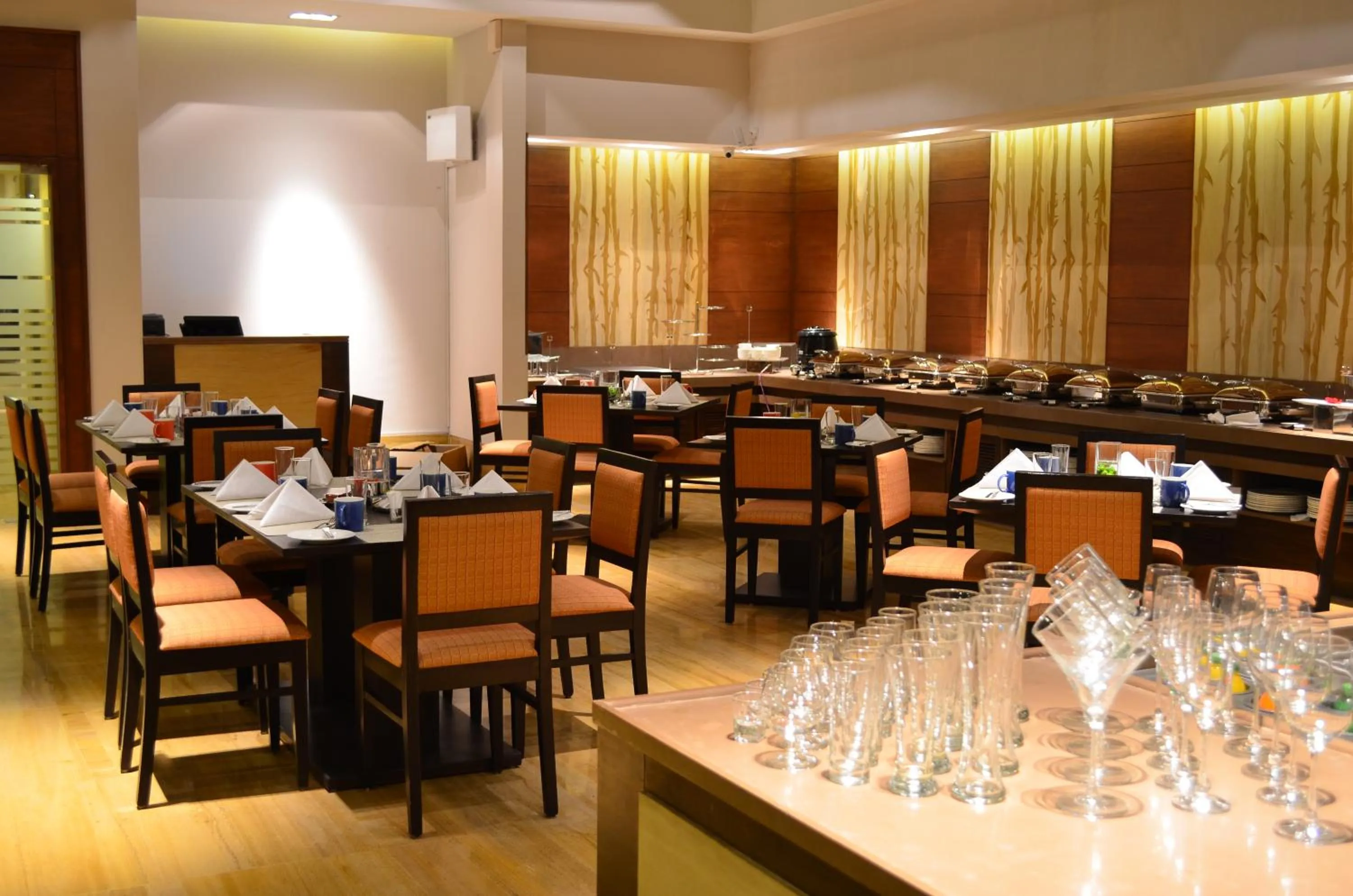 Restaurant/places to eat in The Cloud Hotel