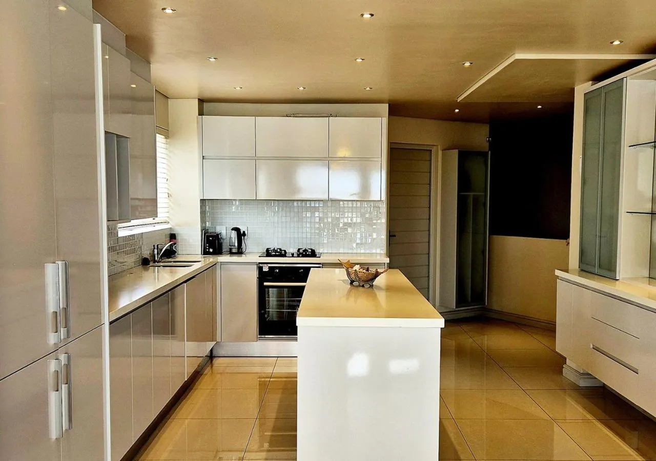 Kitchen or kitchenette in Crystal Lagoon Lodge